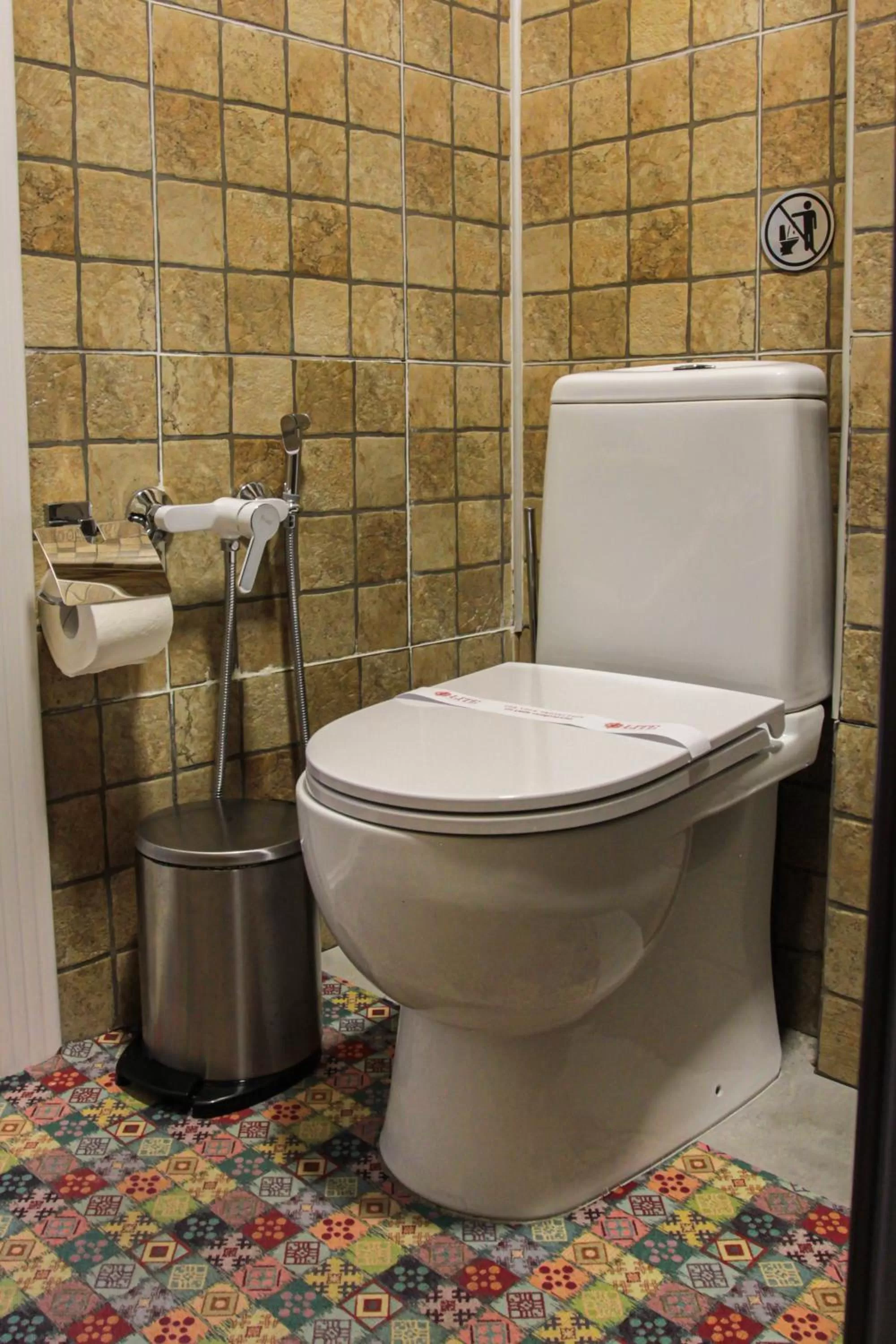 bidet, Bathroom in E-lite& Meatador