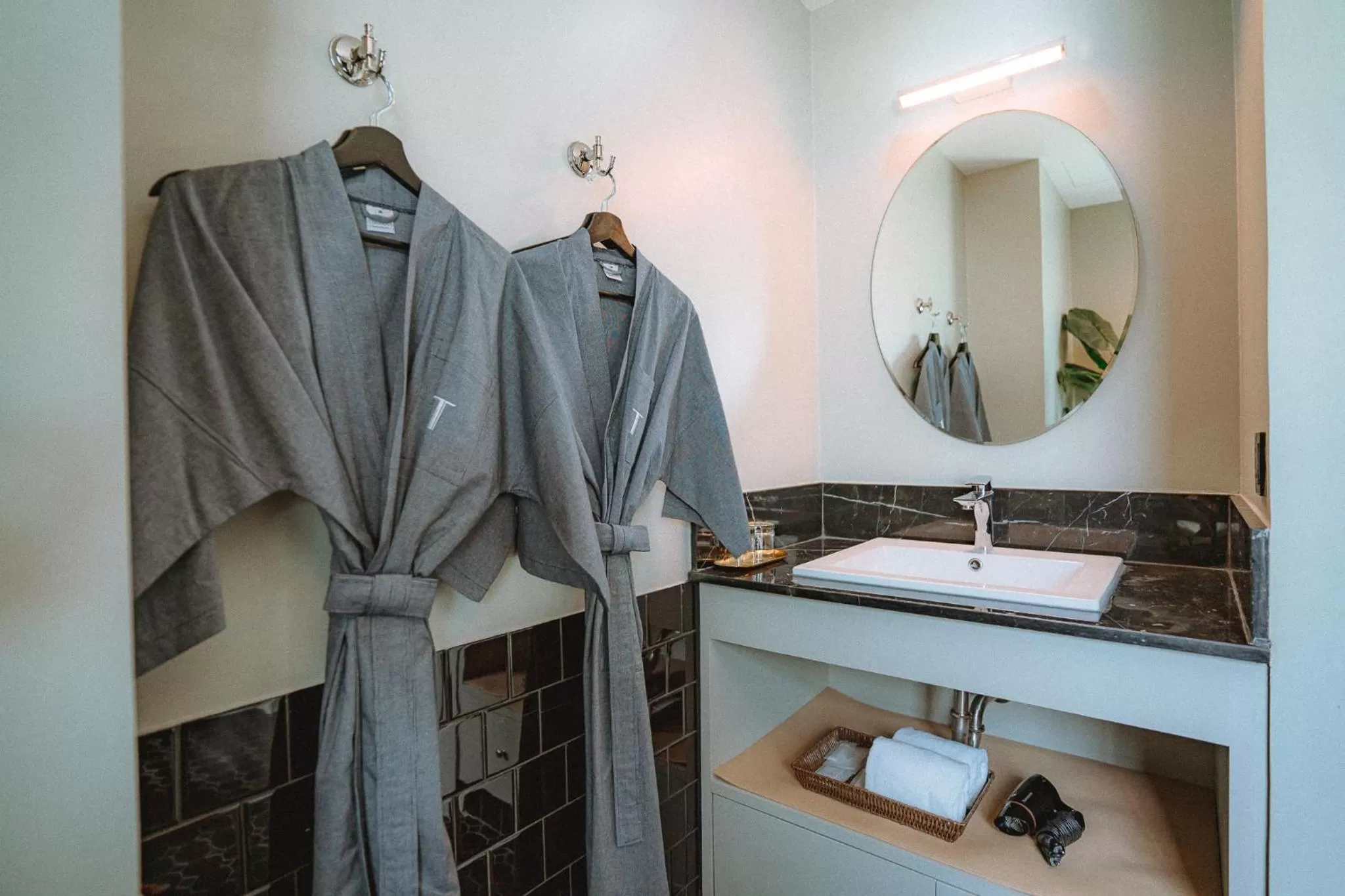 Bathroom in Hotel Thomas Bangkok