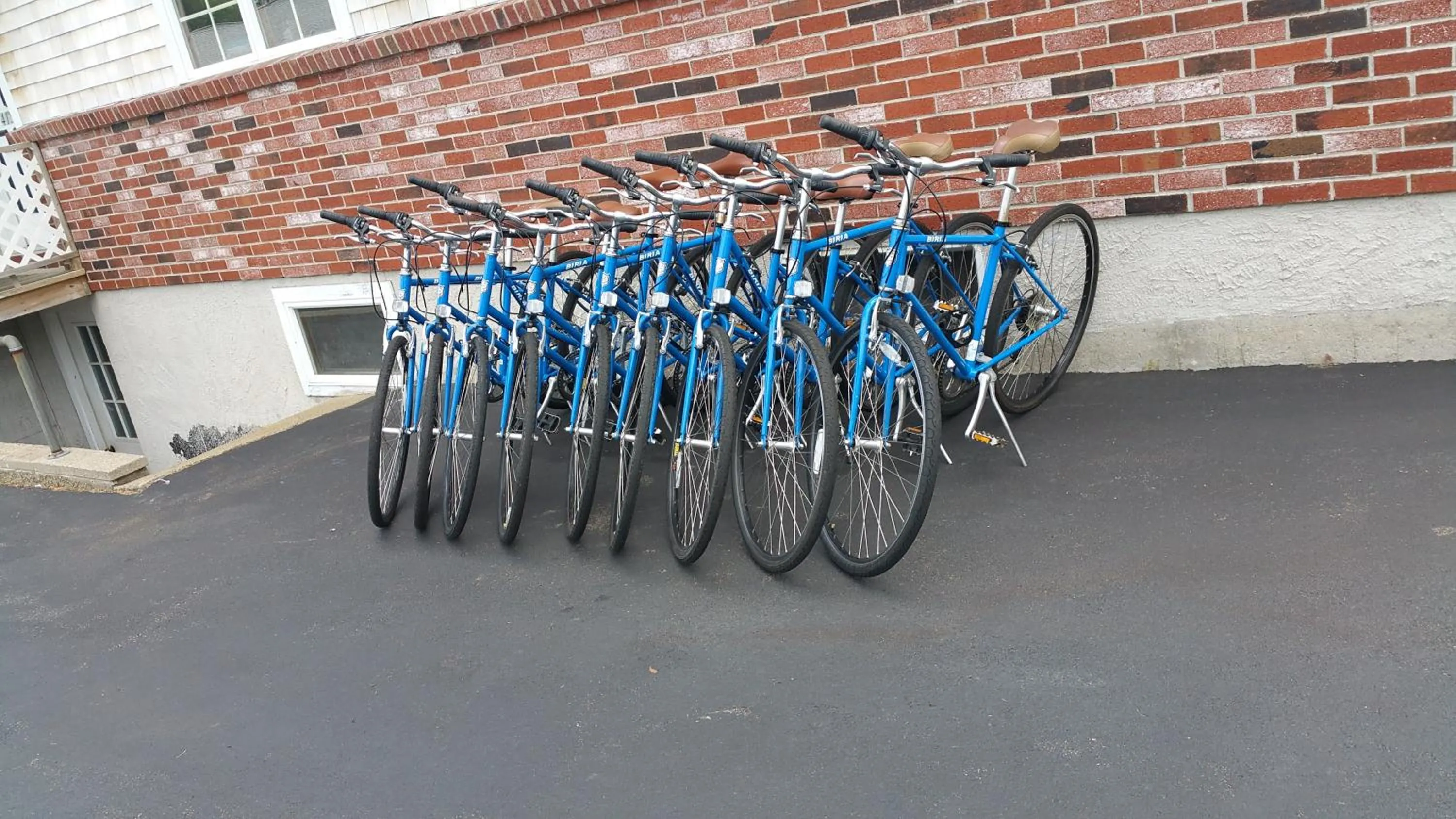 Day in Ogunquit Tides