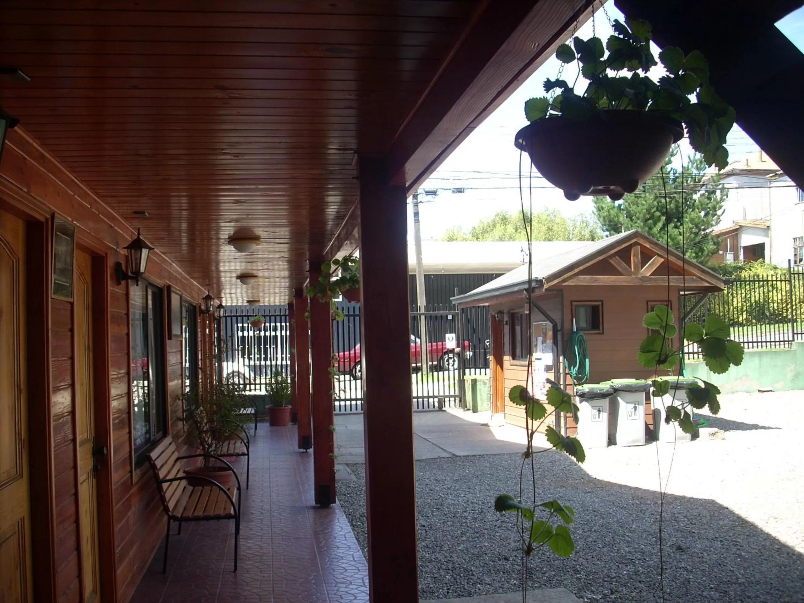 Property building in Apart-Hotel Colonia-Königsberg UBICADO COSTADO TERMINAL BUSES, RÍO CALLE CALLE CARABINEROS DEPARTAMENTOS COMPLETOS CON AIRE ACONDICIONADO Y ESTACIONAMIENTO