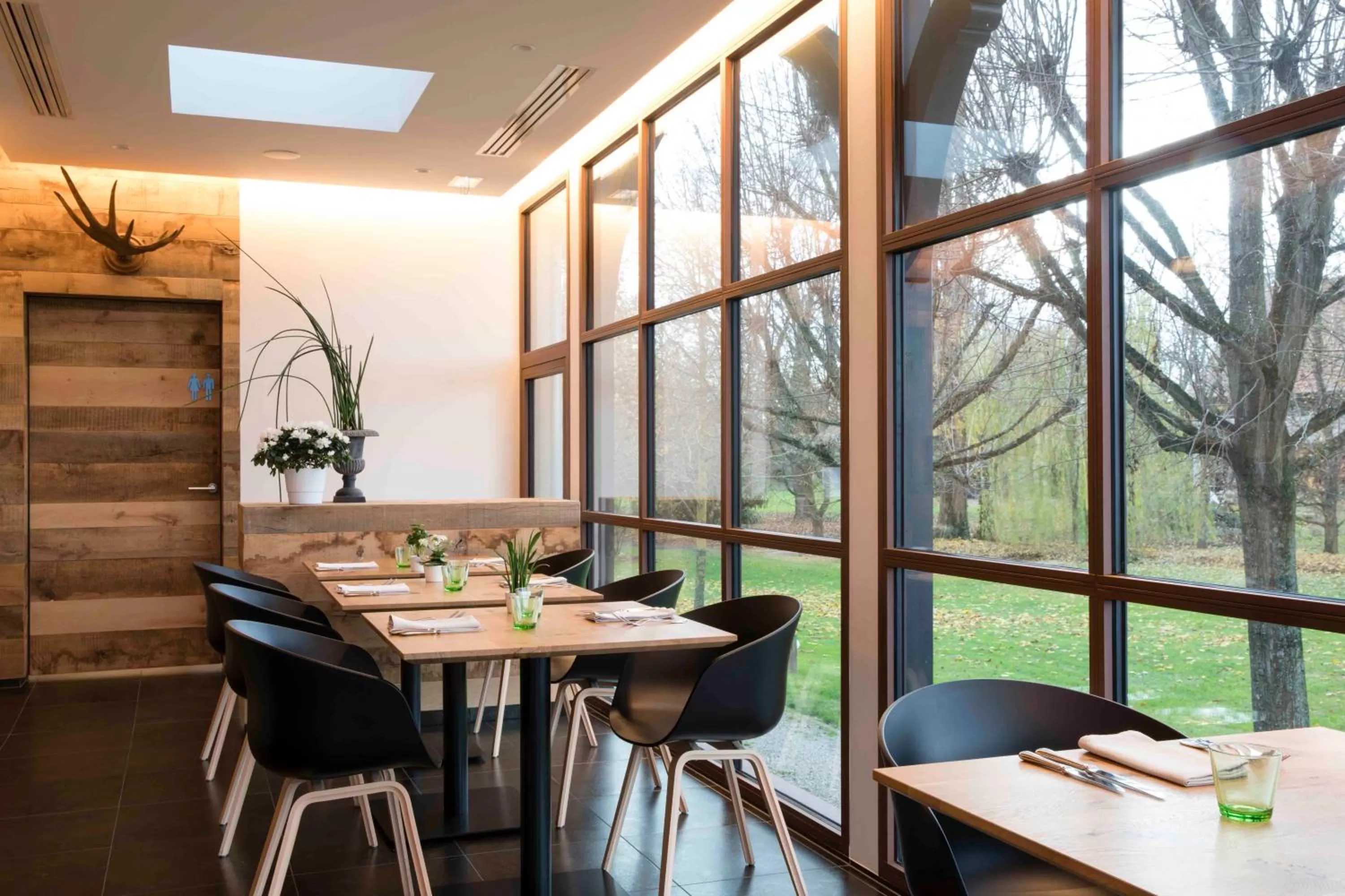 Restaurant/places to eat in Hotel Restaurant De l'Illwald