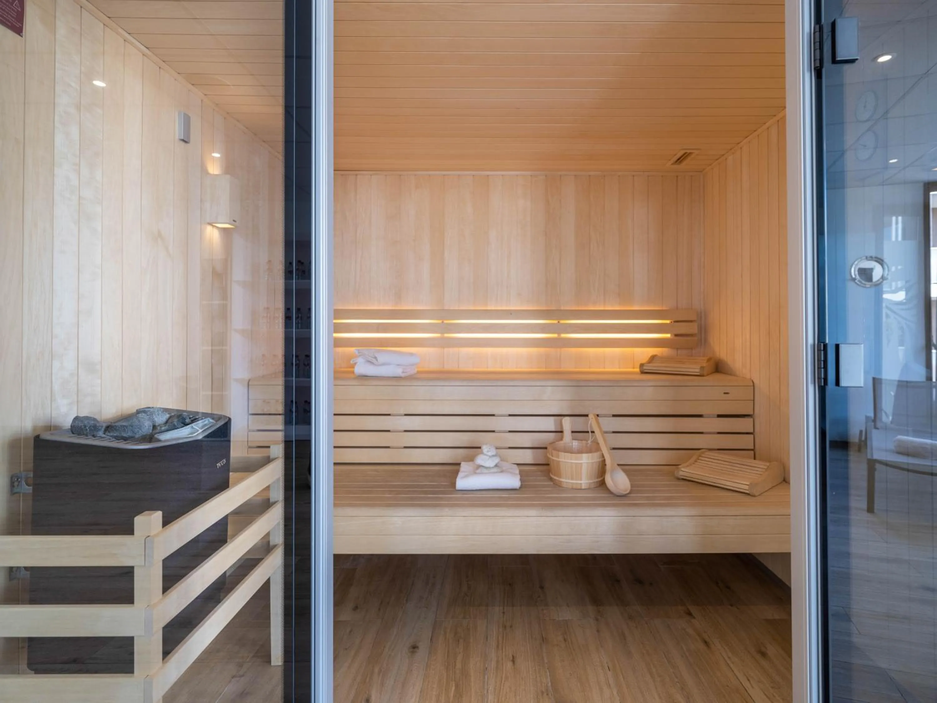 Spa and wellness centre/facilities in Westotel Pornic Côte de Jade