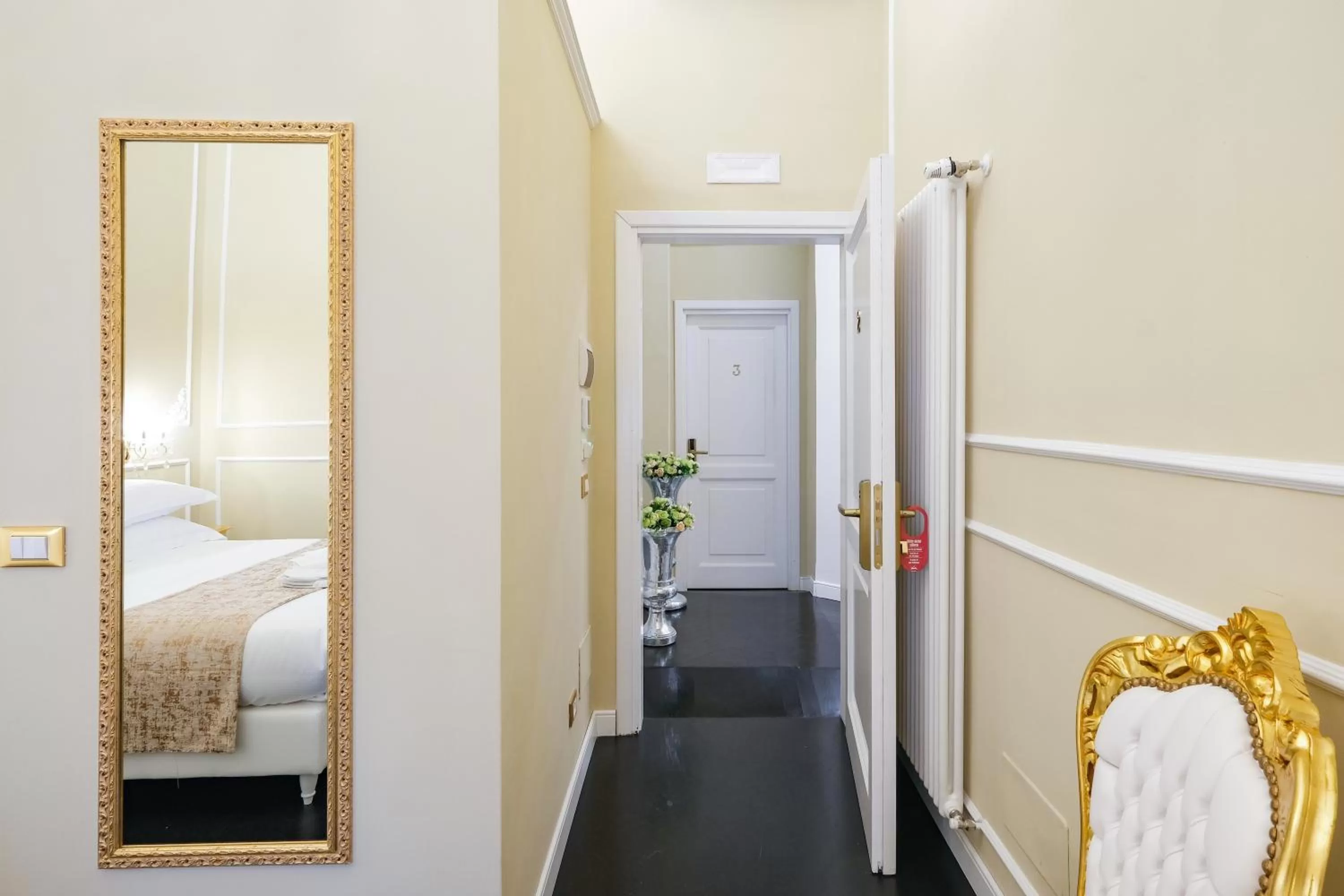 Photo of the whole room, Bed in B&B Kingsman