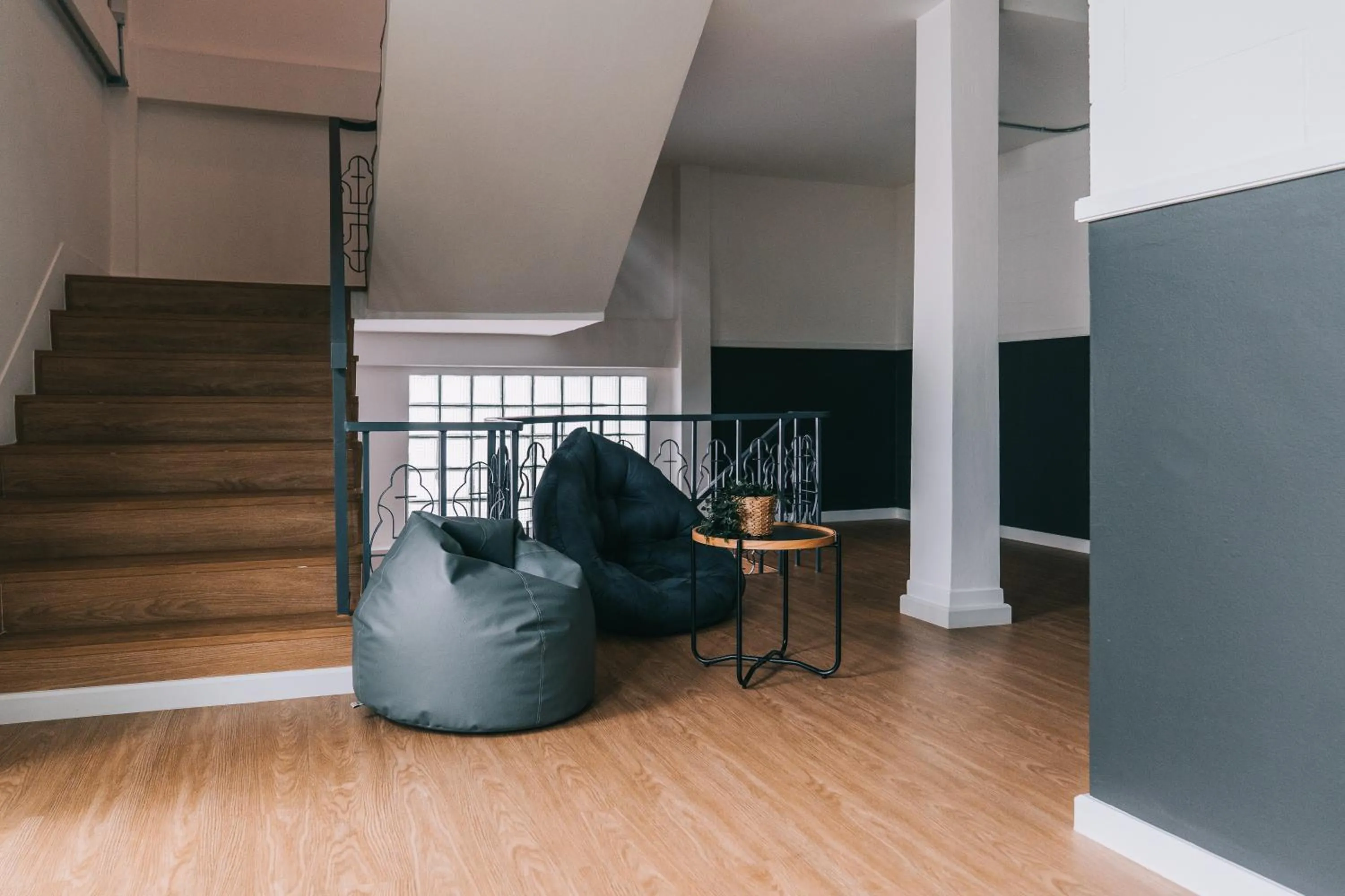 Property building in COZ Ratchathewi