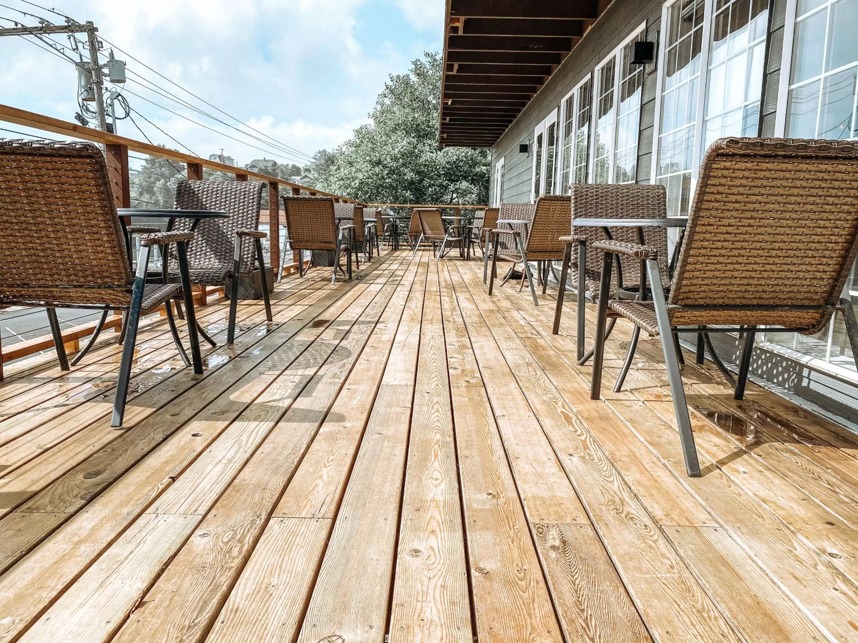 Property building in SCP Depoe Bay