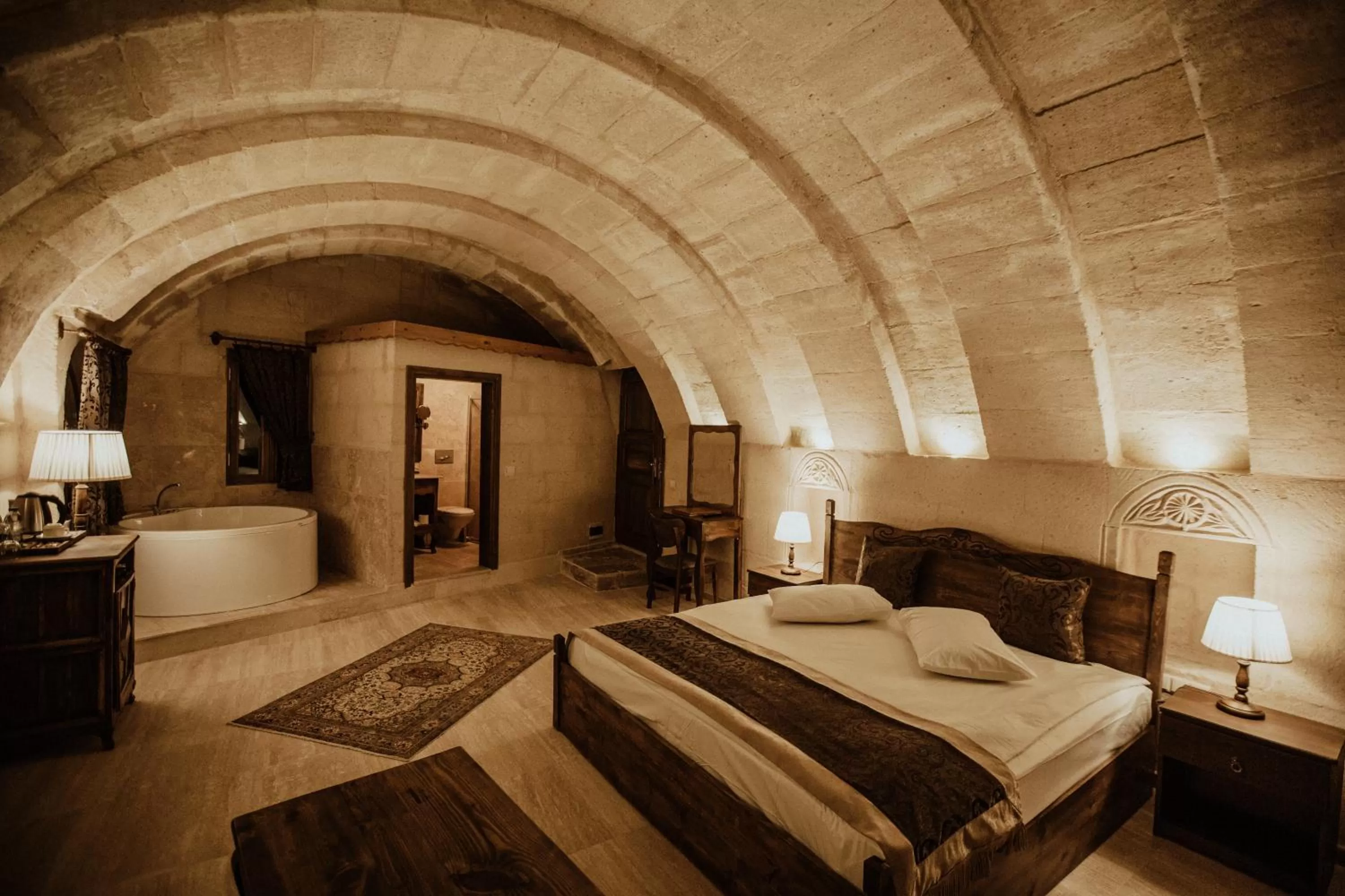 Bed in Kismet Cave Mansion
