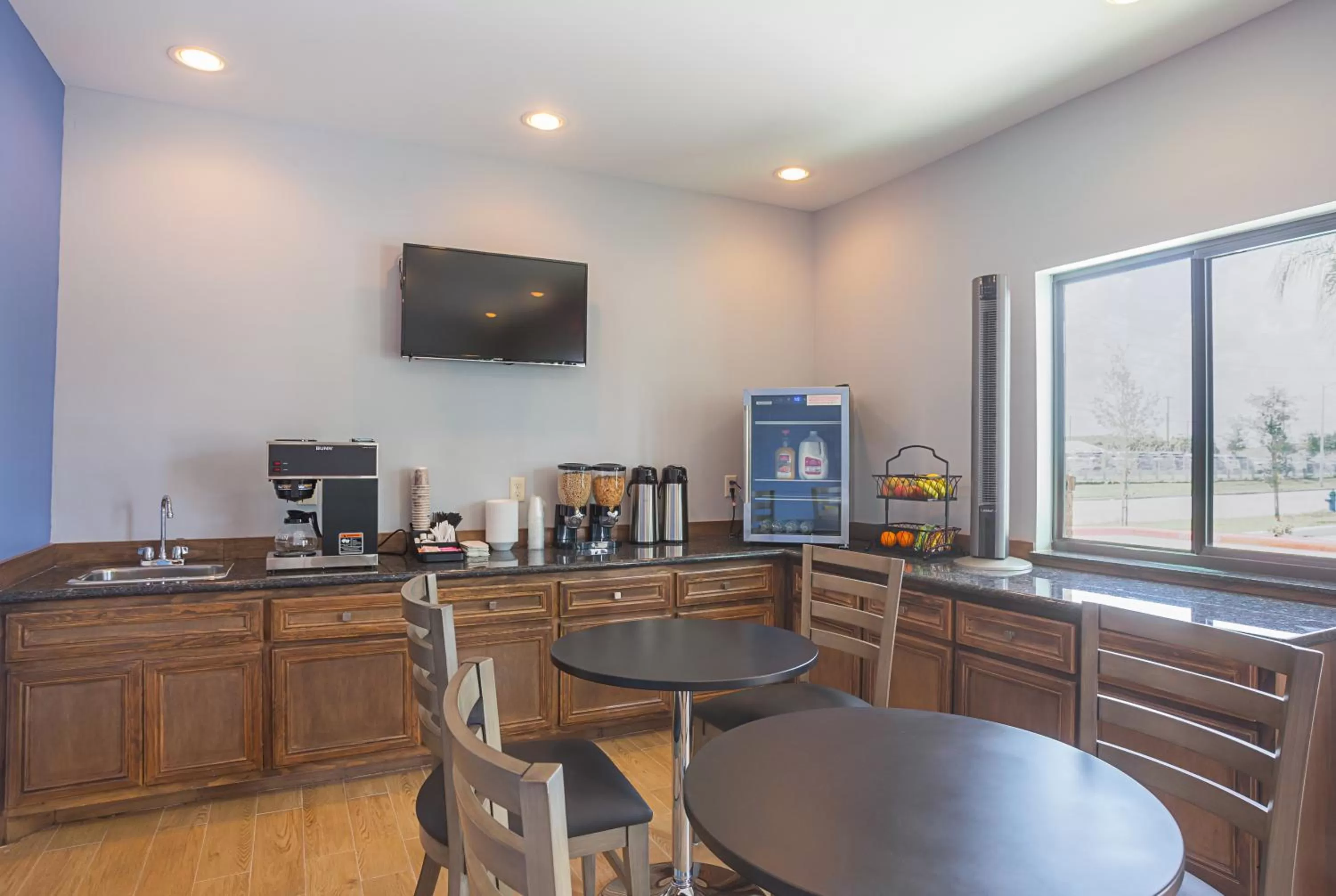 Restaurant/places to eat in Home Place Inn Spring I-45 North and 1960