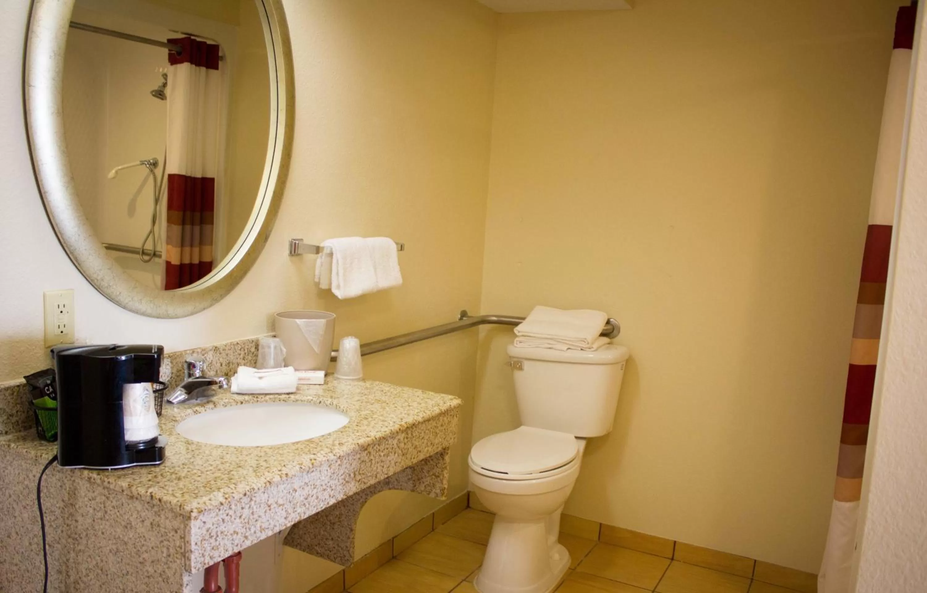 Other in Red Roof Inn Somerset, KY