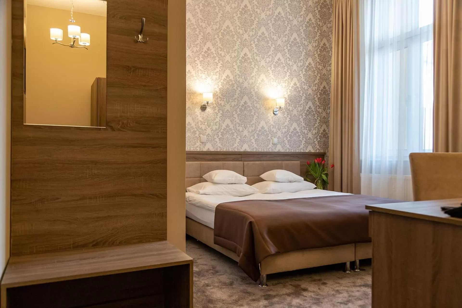 Bed in Hotel Maximum