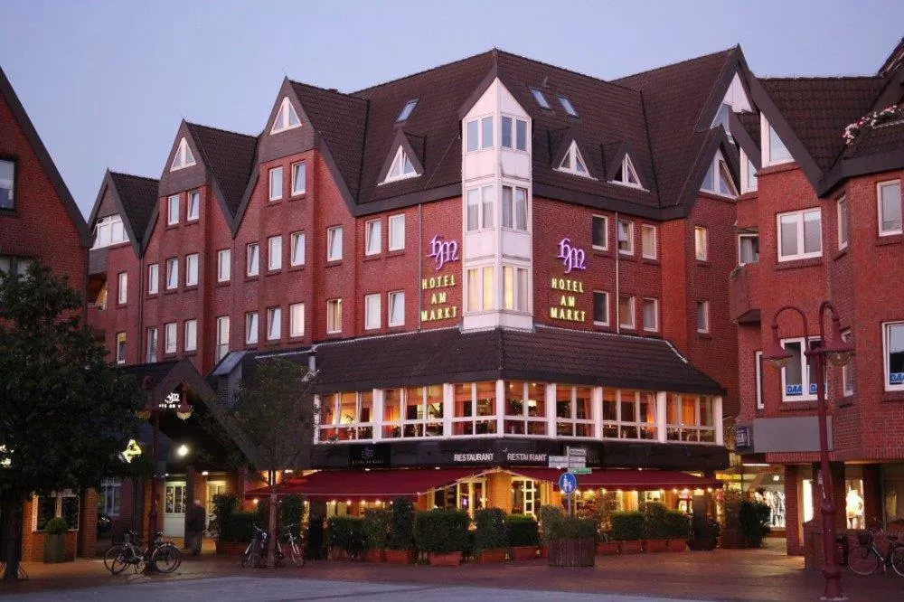 Property building in Hotel Am Markt Nordenham