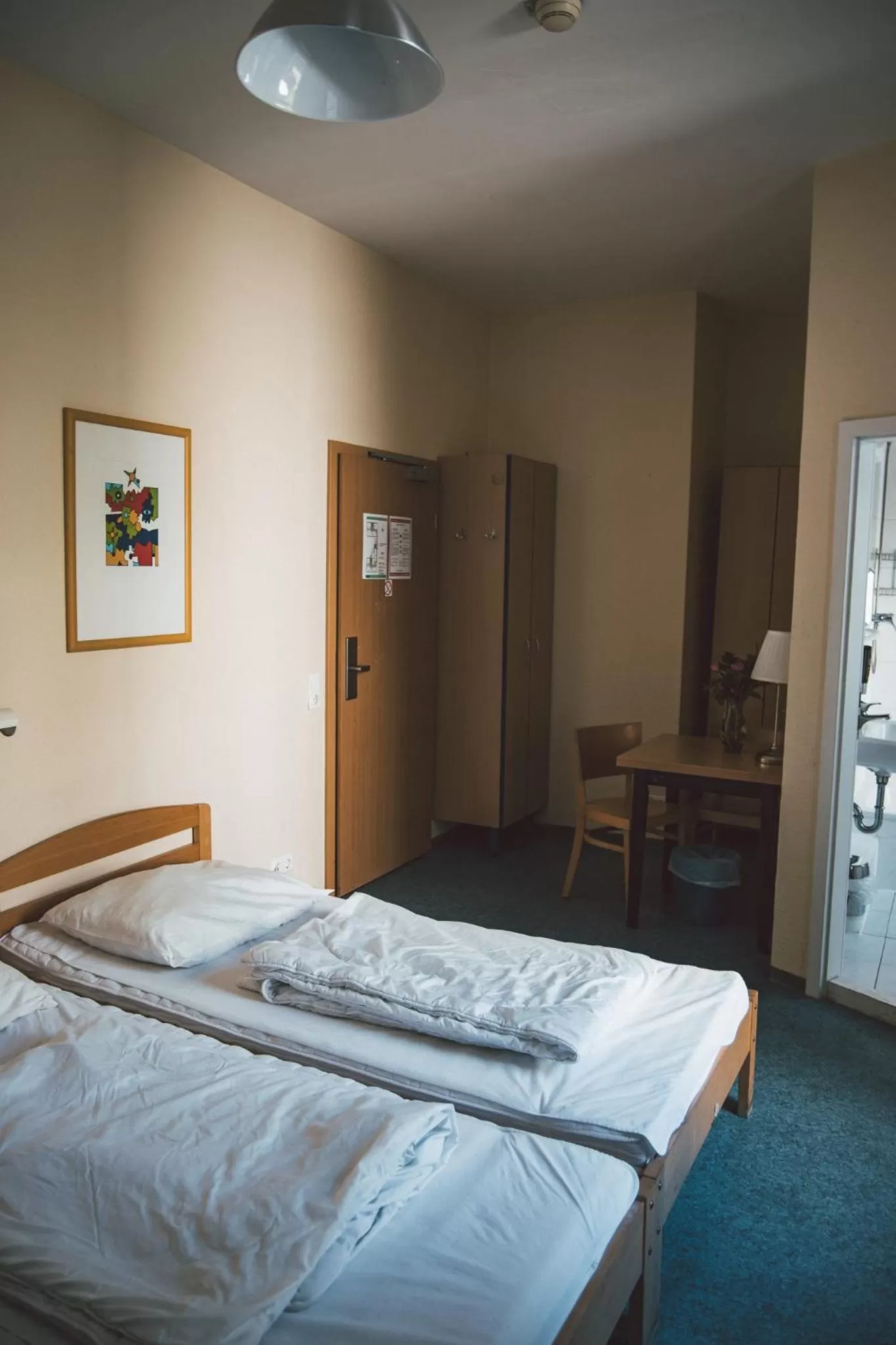Staff, Bed in Happy Hotel Berlin