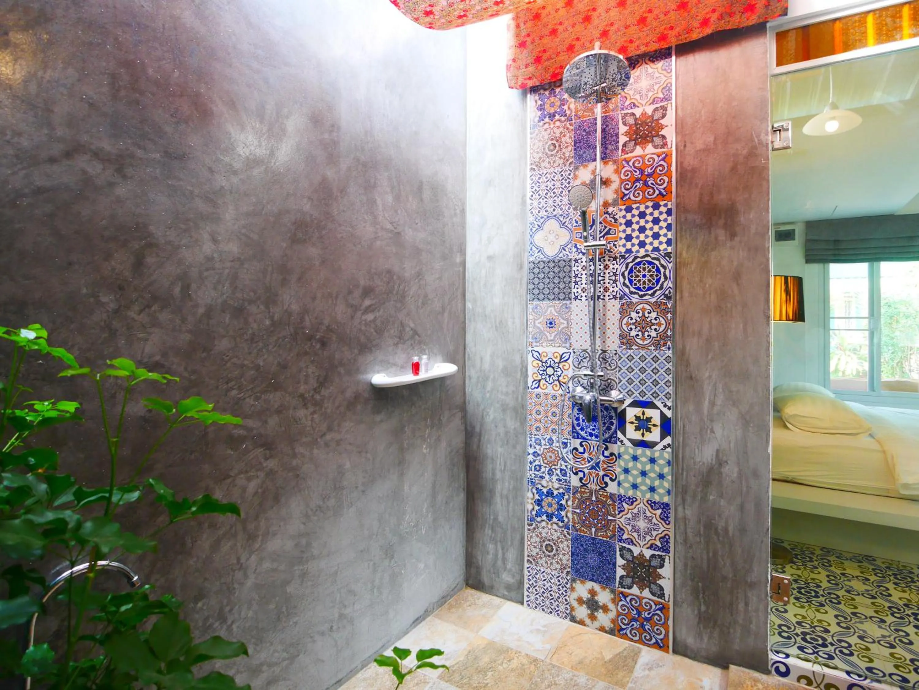 Bathroom in Forest Bungalows & Mama's Restaurant