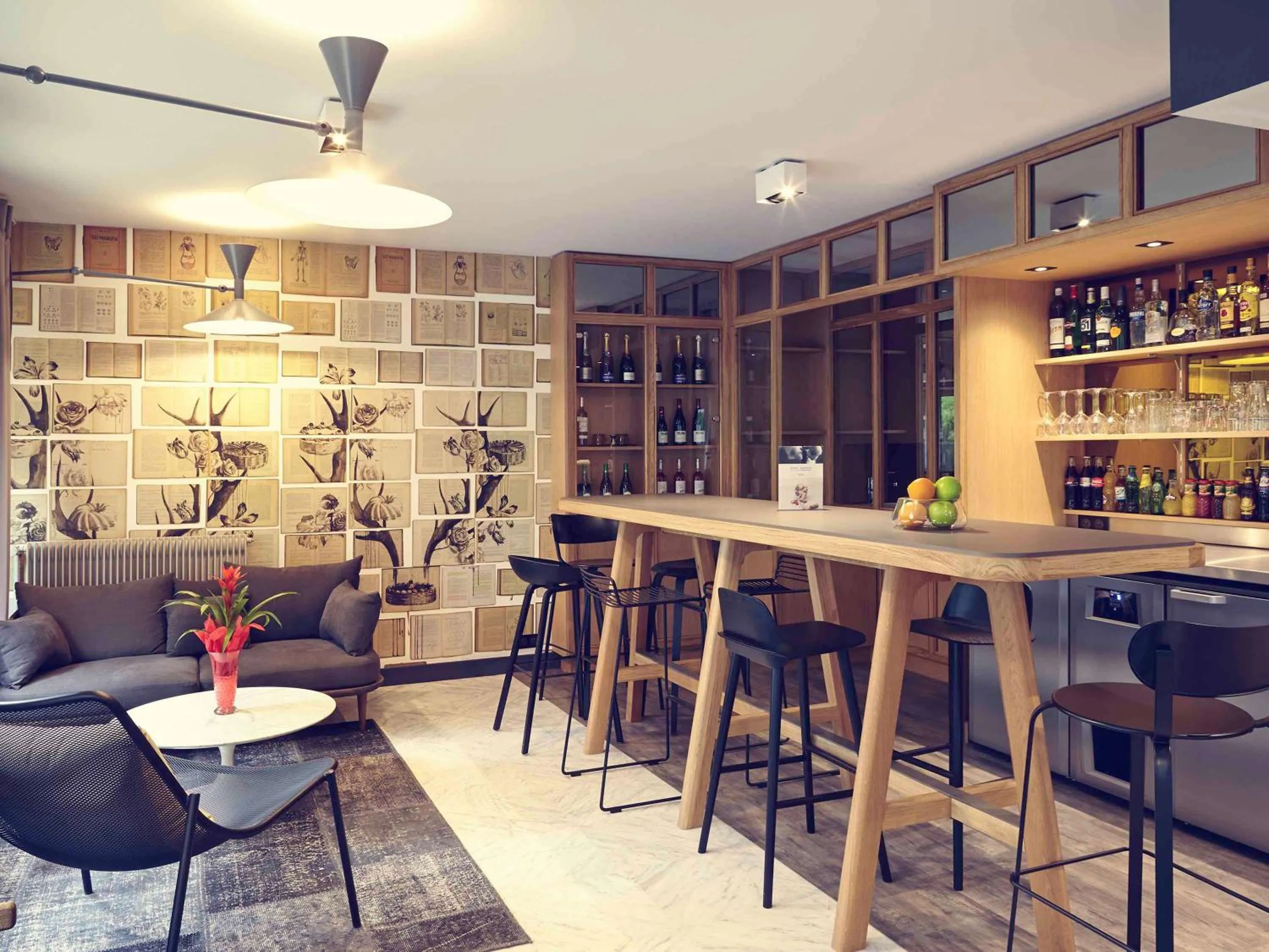 Lounge or bar in Mercure Paris Bastille Saint Antoine