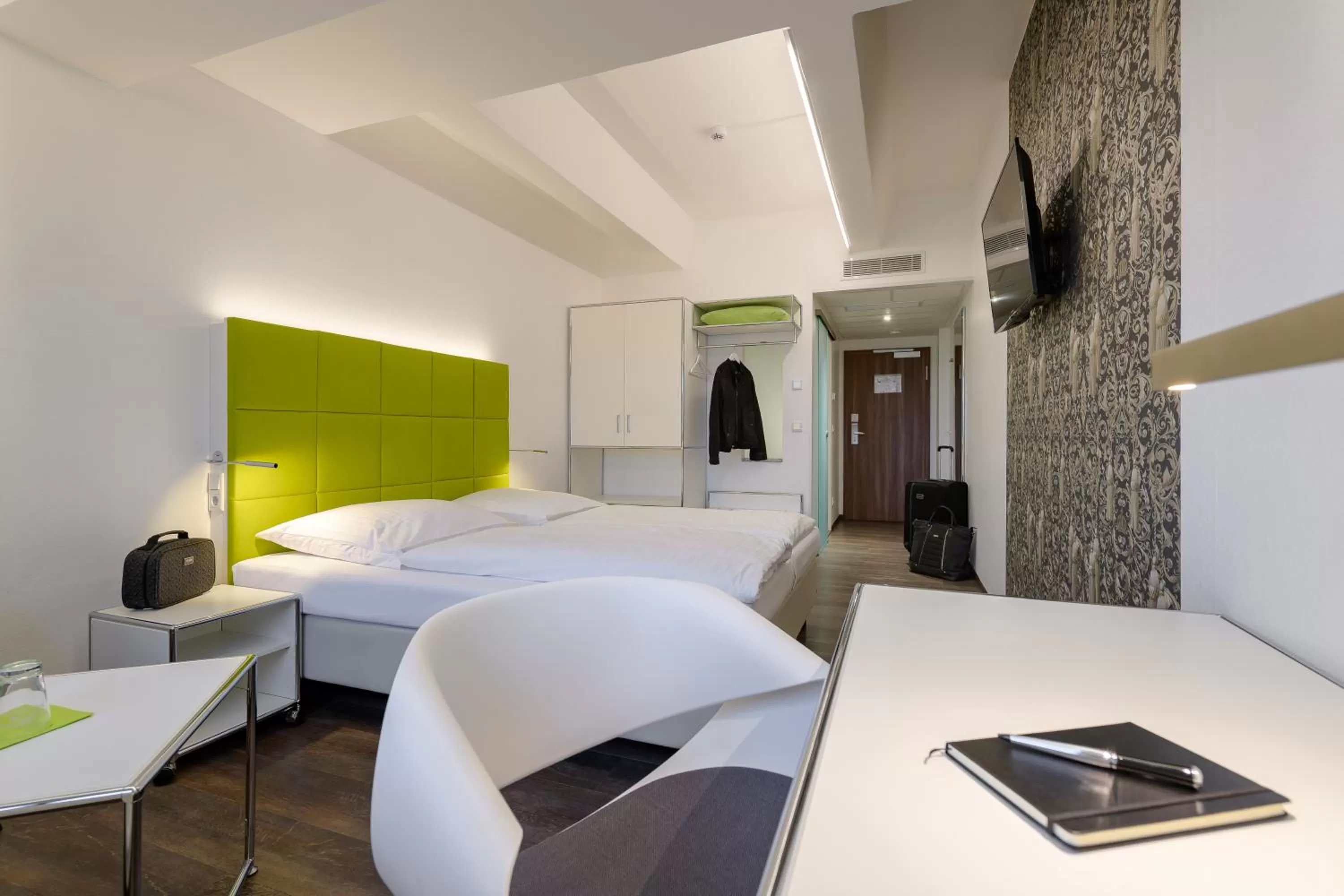 Photo of the whole room, Bed in Panorama Hotel Schweinfurt