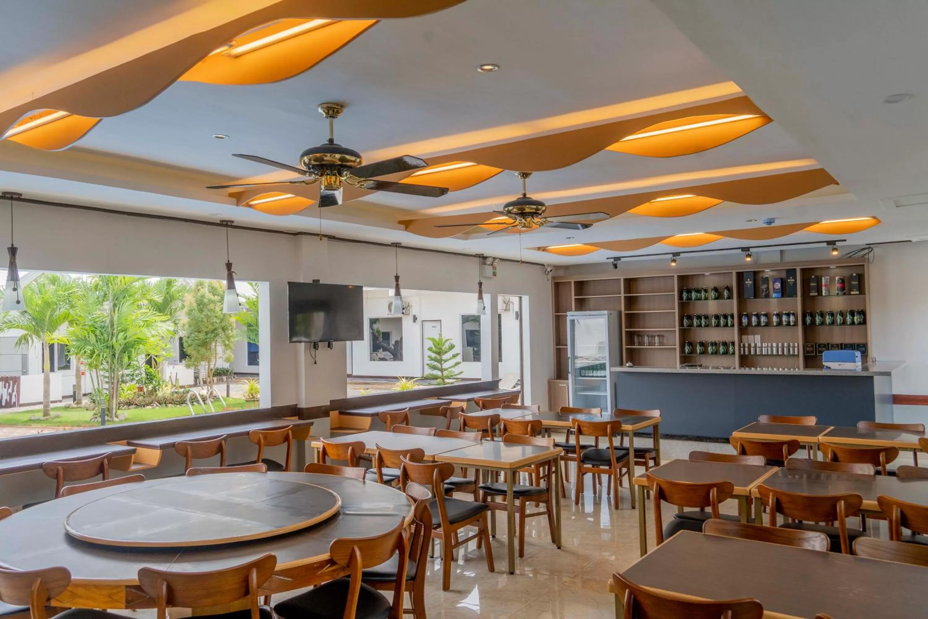 Restaurant/places to eat in Espacio Resort Bohol