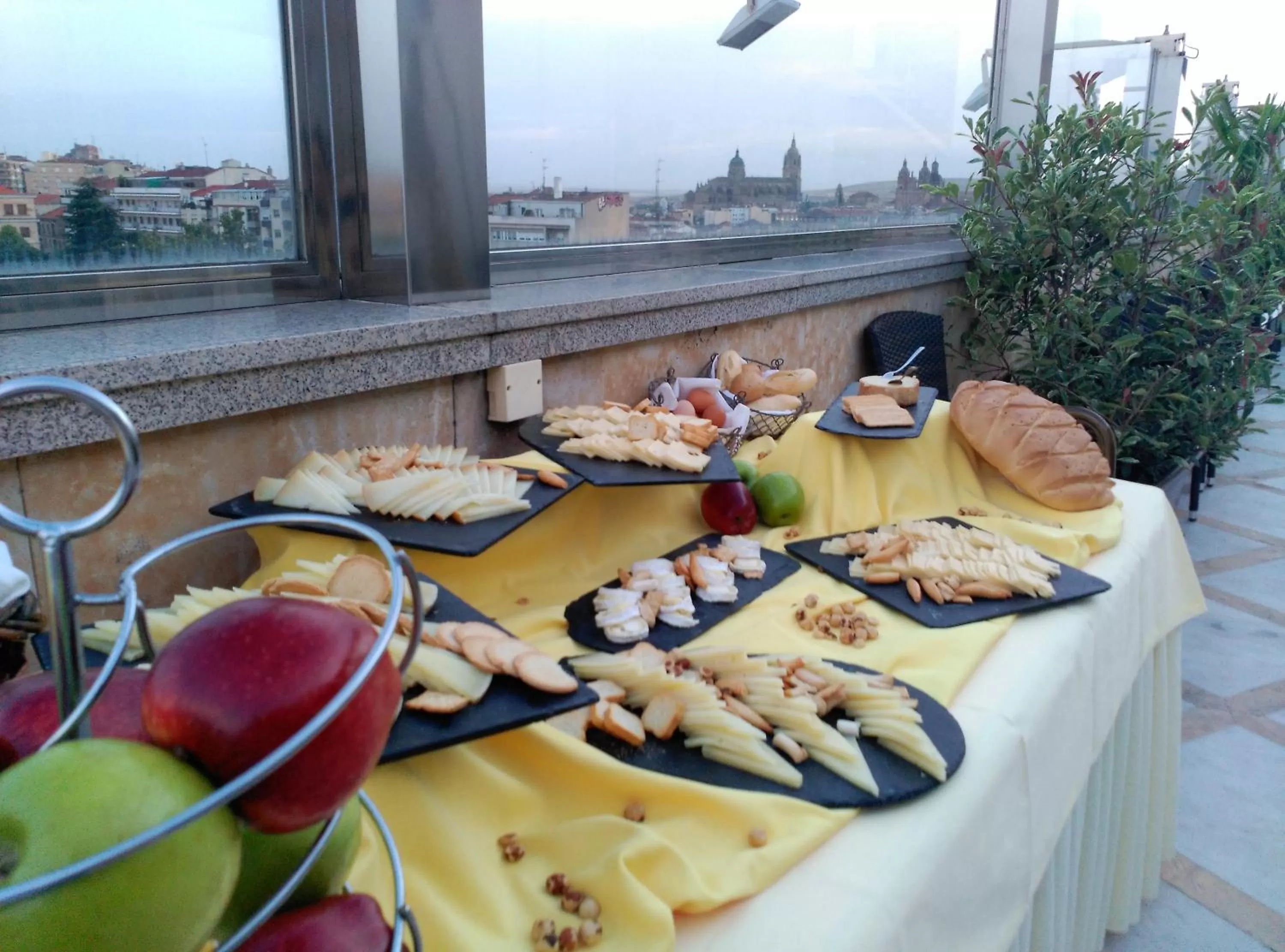 Food in Hotel Alameda Palace
