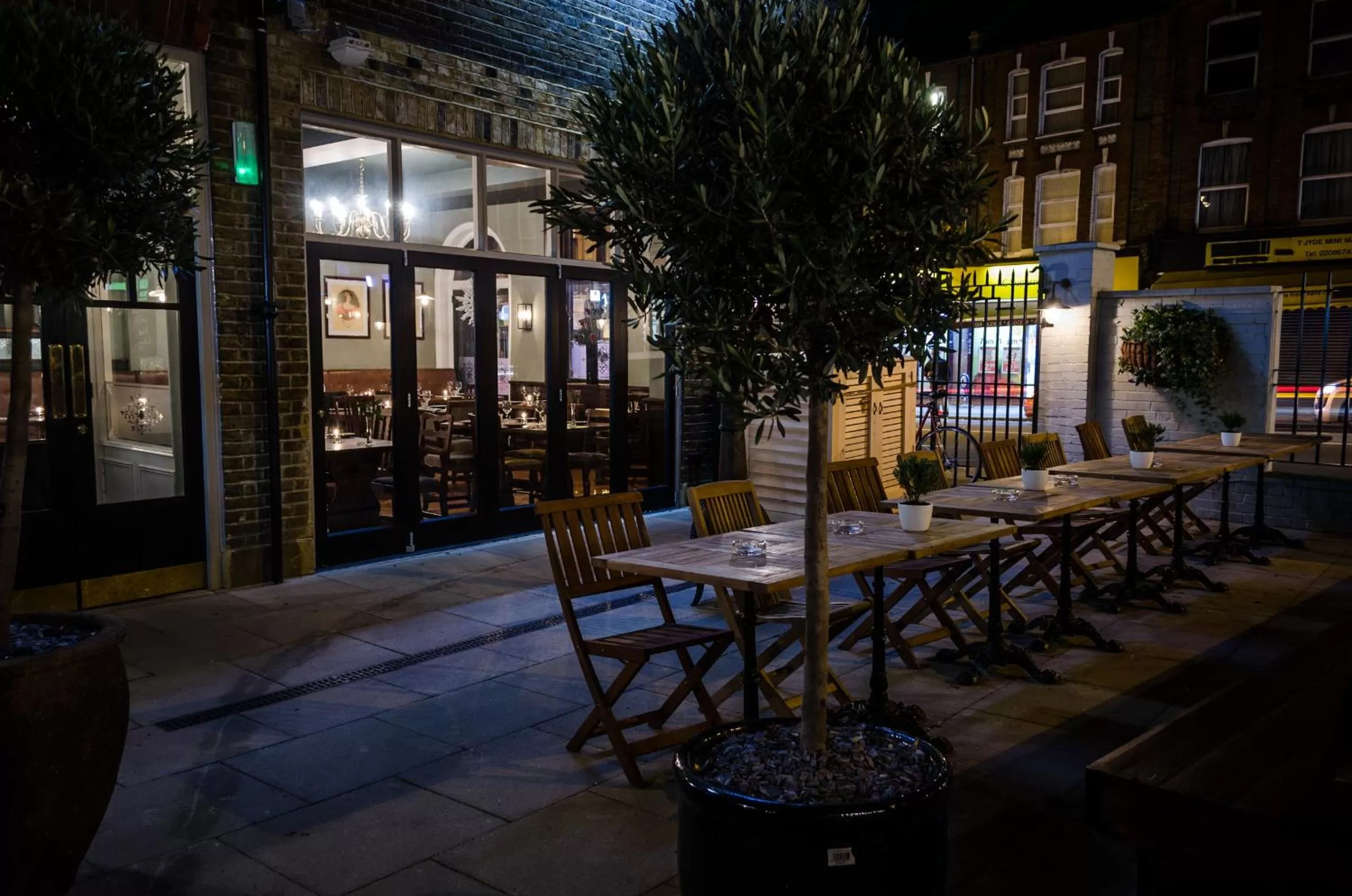 Area and facilities in Tulse Hill Hotel