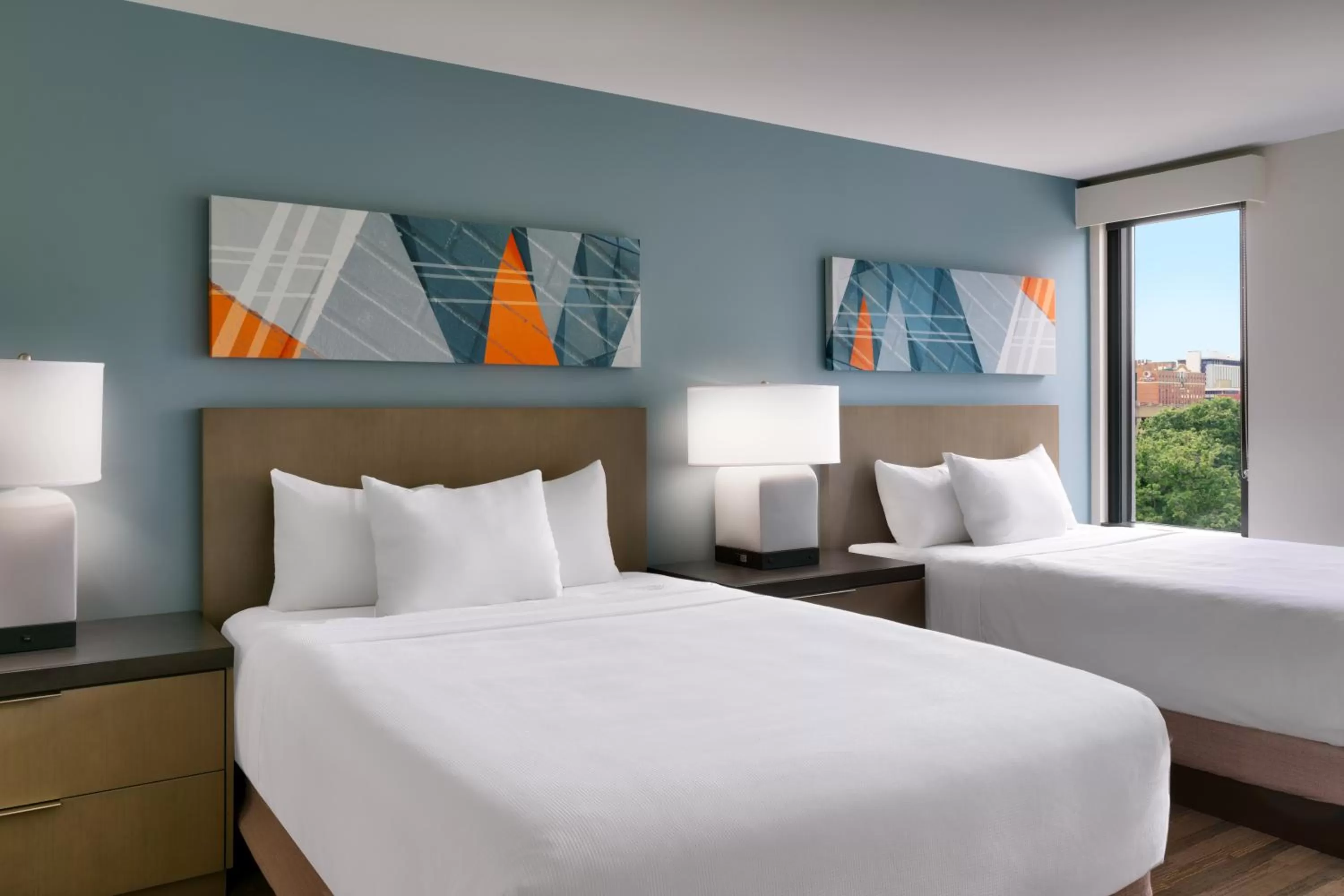 Bed in Hyatt House Rochester Mayo Clinic Area