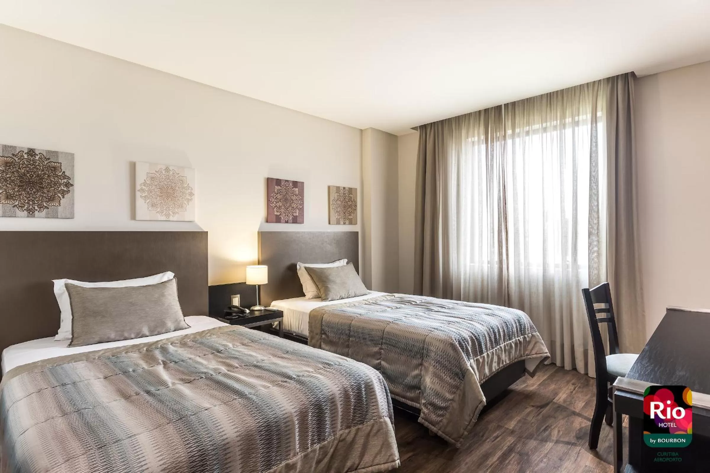 Bedroom, Bed in Rio Hotel by Bourbon Curitiba Aeroporto