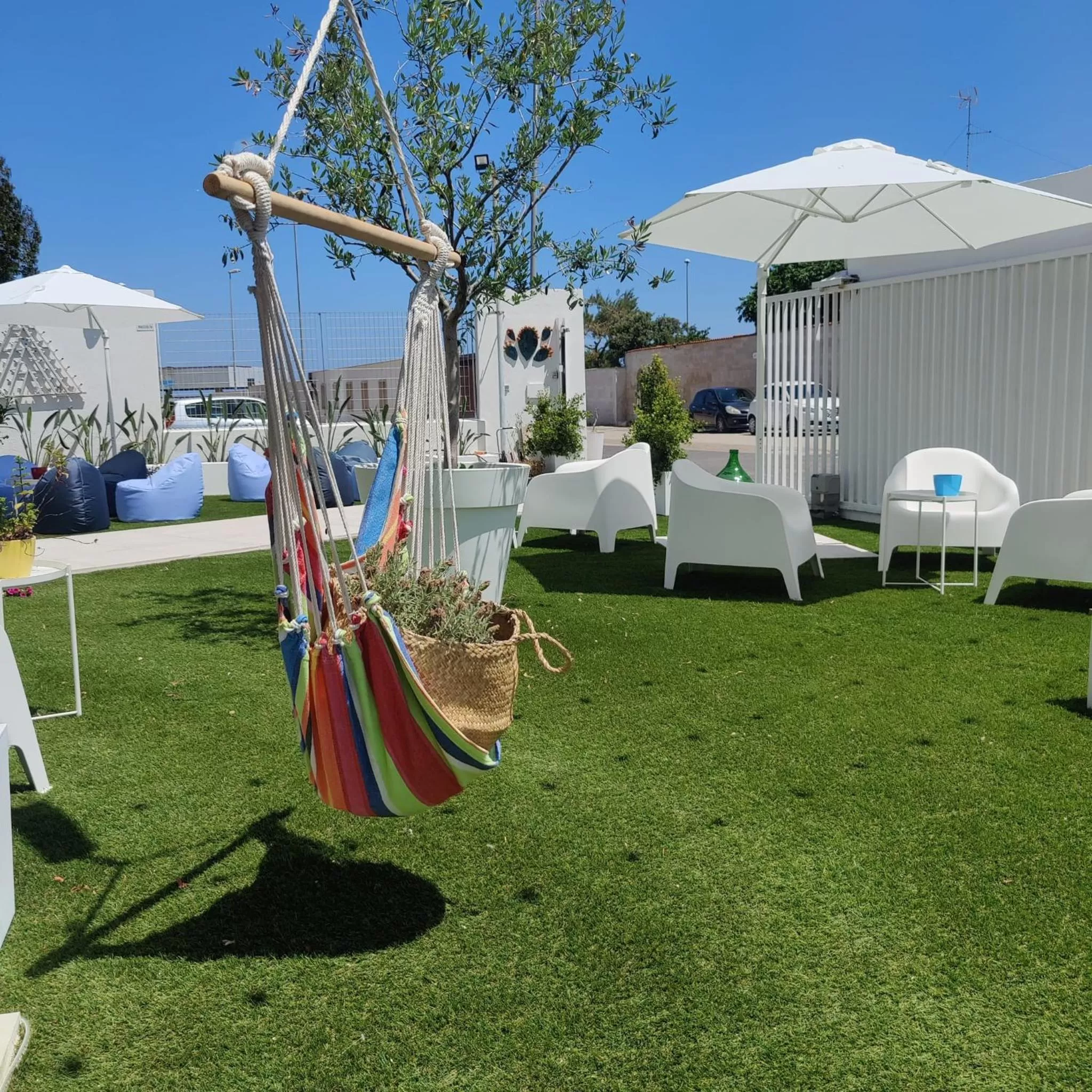 hair dresser, Garden in Hotel Riviera