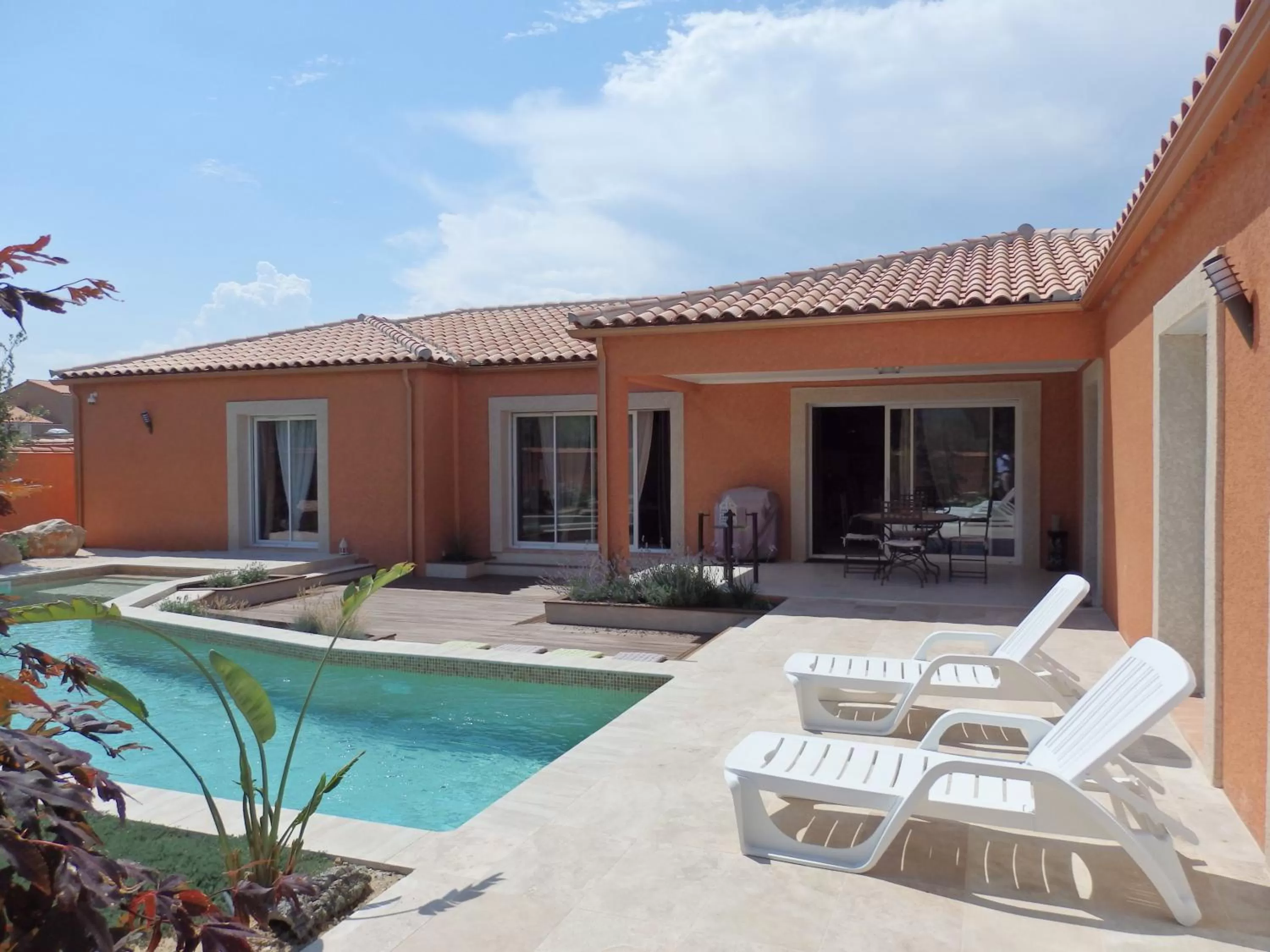 Swimming Pool in Villa SOREDE