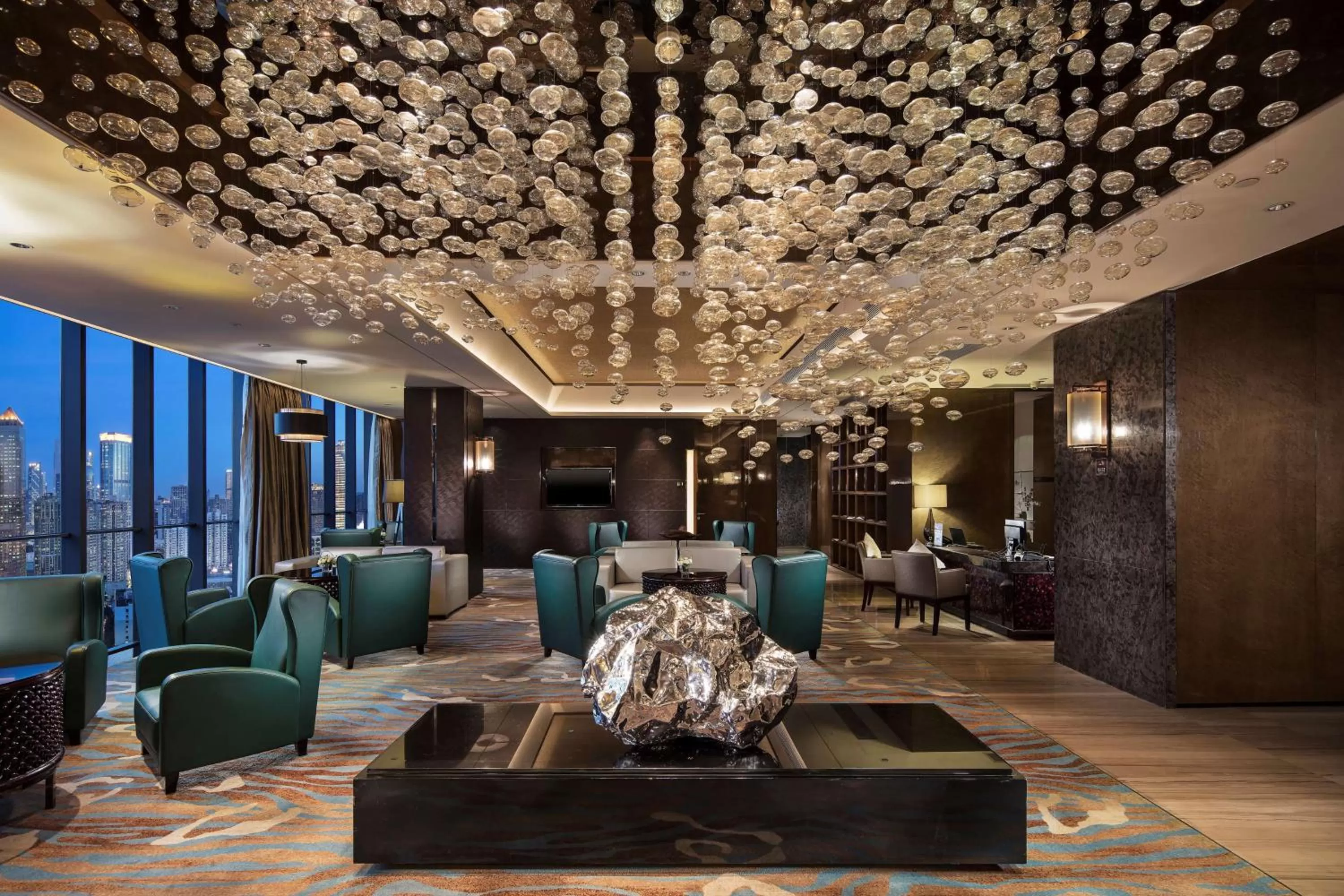 Property building in Hilton Guangzhou Tianhe