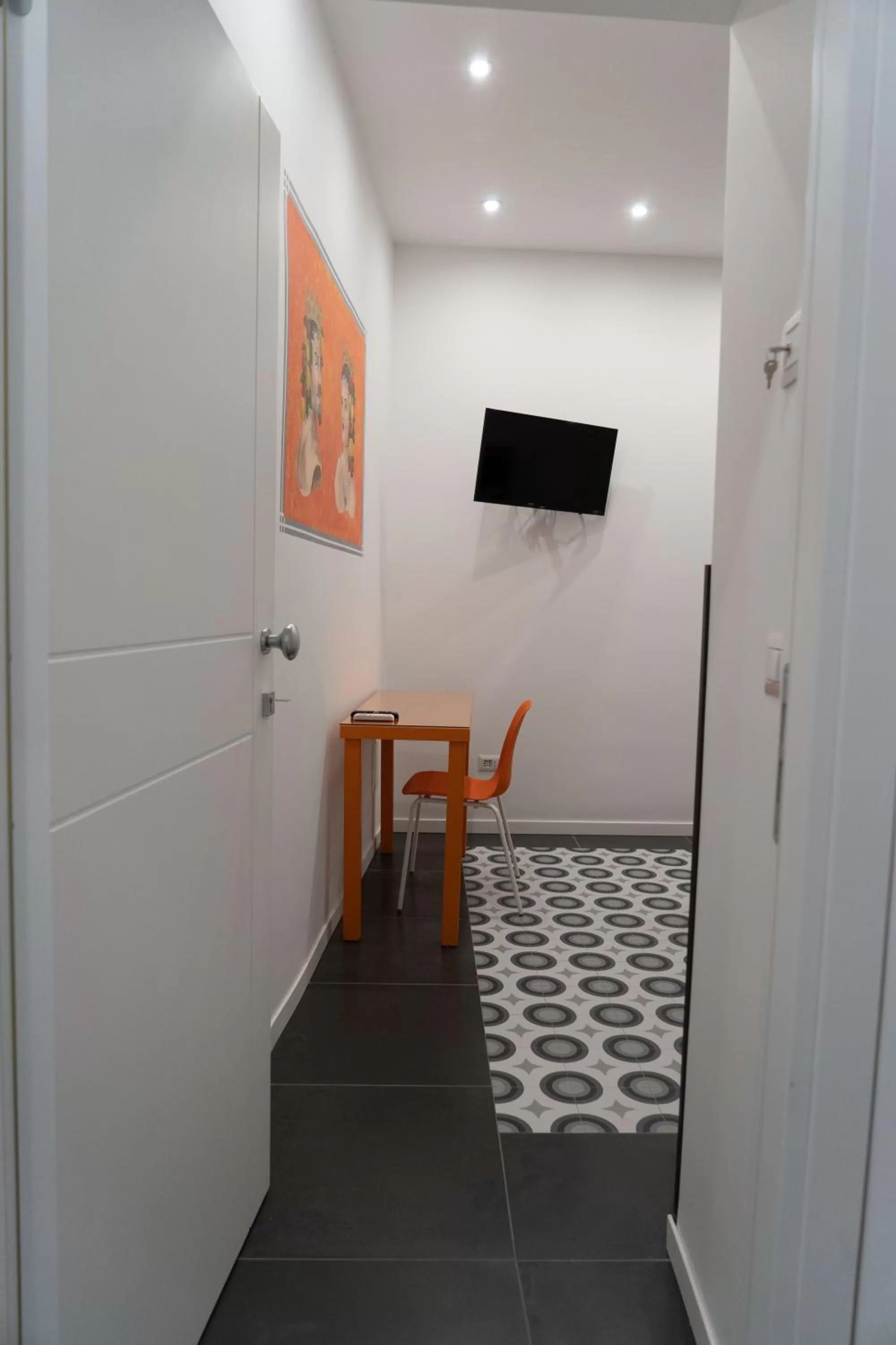 TV/Entertainment Center in Zagara e Lumia