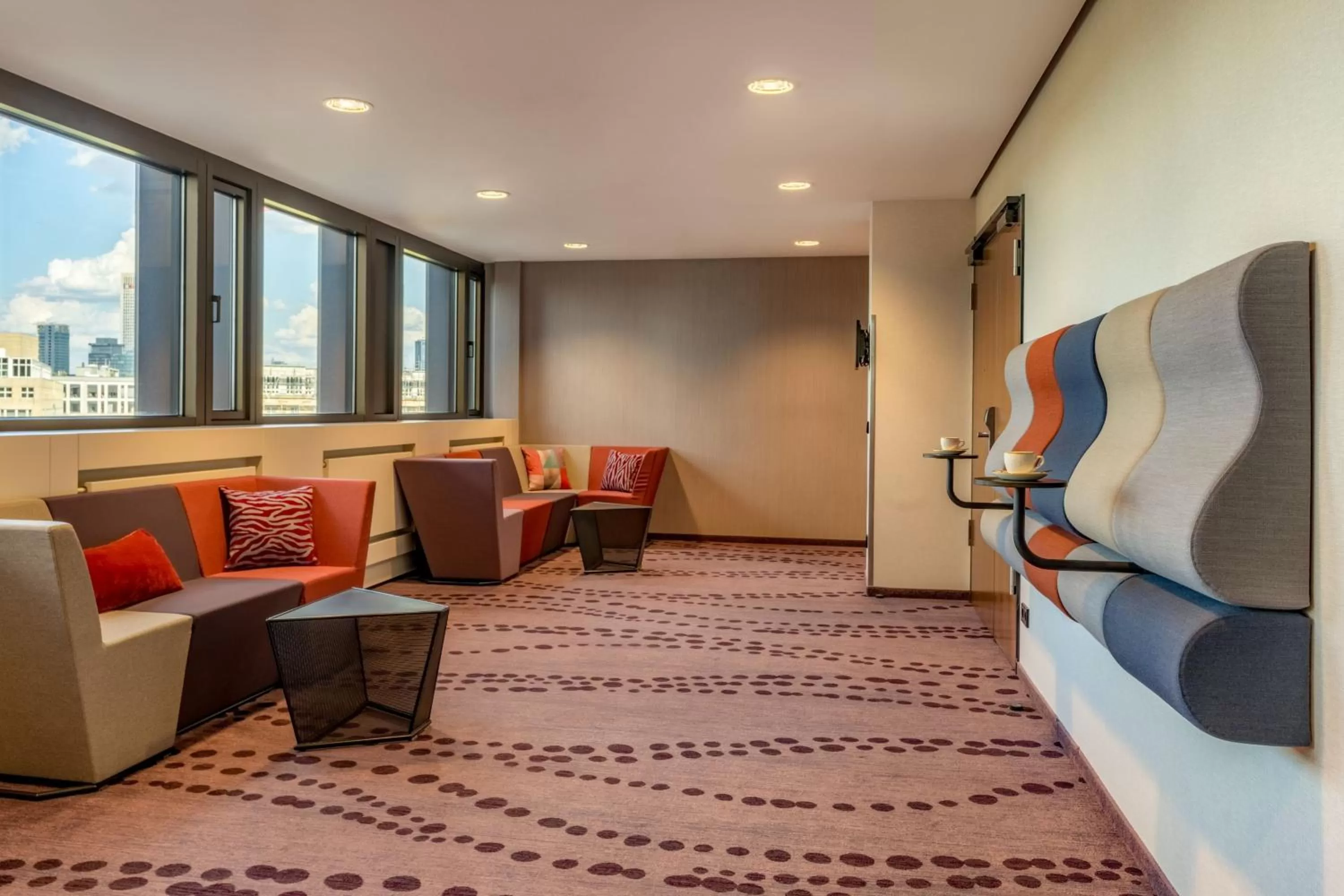 Lounge or bar in Frankfurt Marriott Hotel