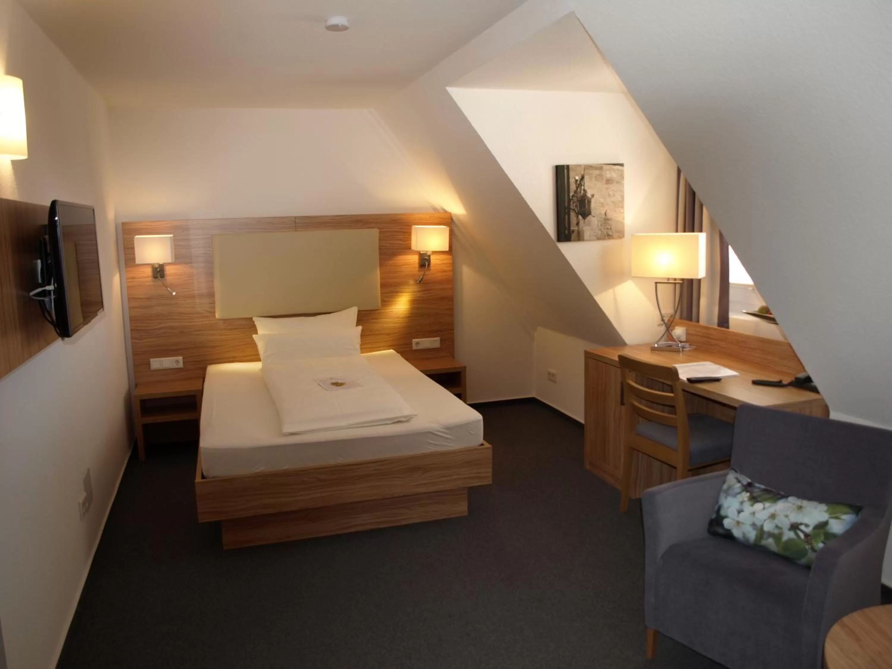 Photo of the whole room, Bed in Alt Warburg