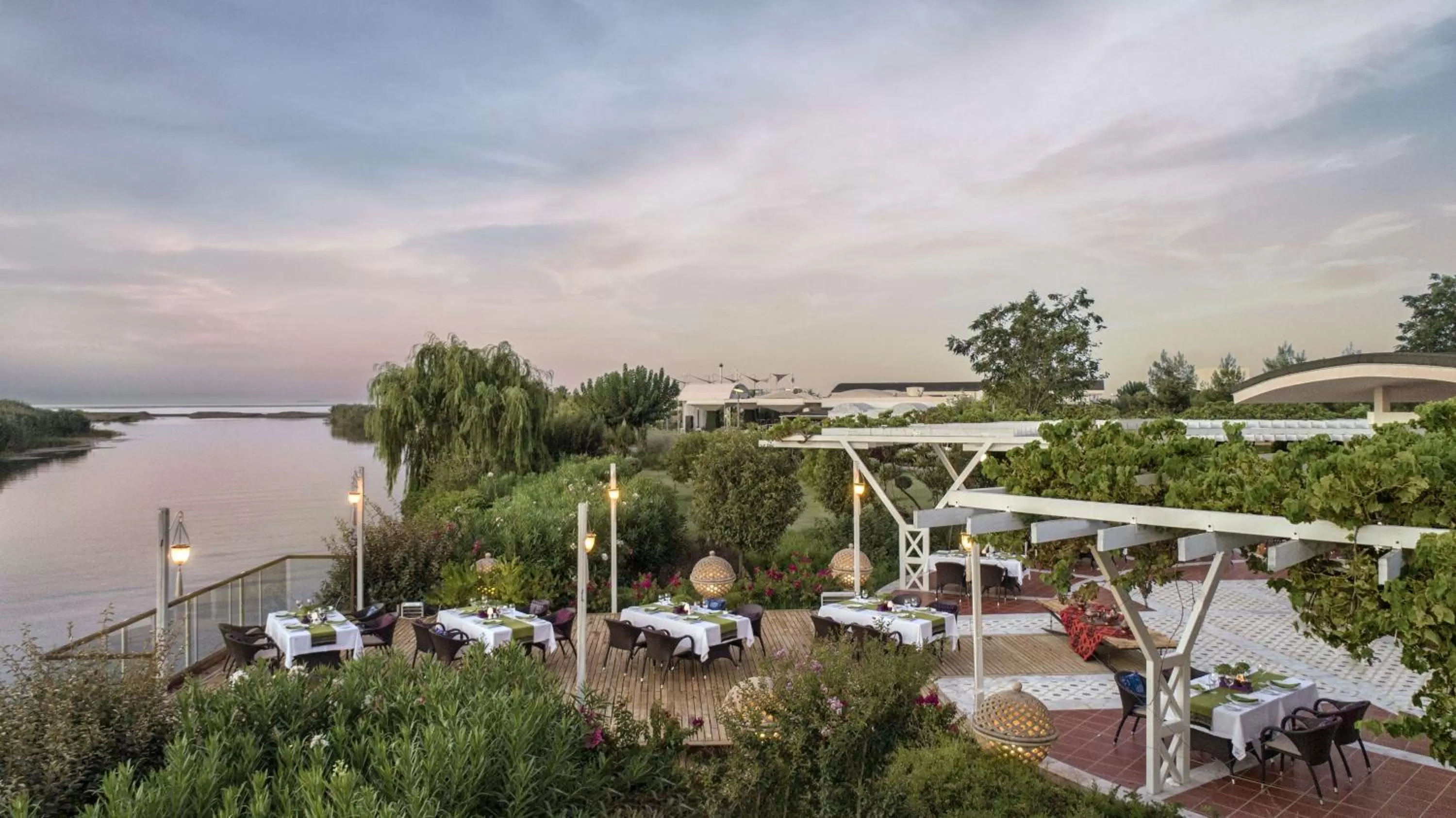 Restaurant/places to eat in Hilton Dalaman Sarigerme Resort & Spa