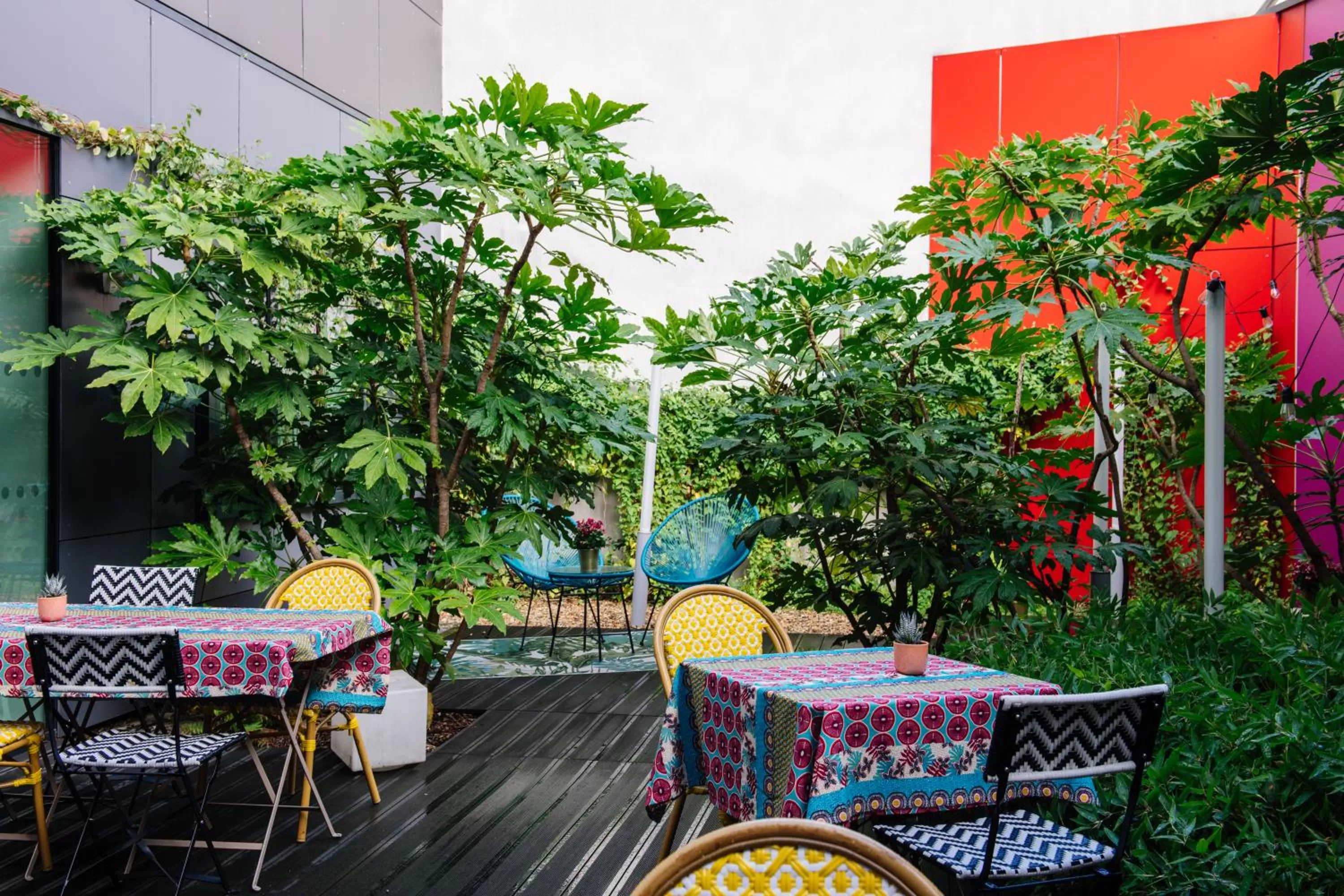 Patio in Aparthotel Adagio Access Paris Reuilly
