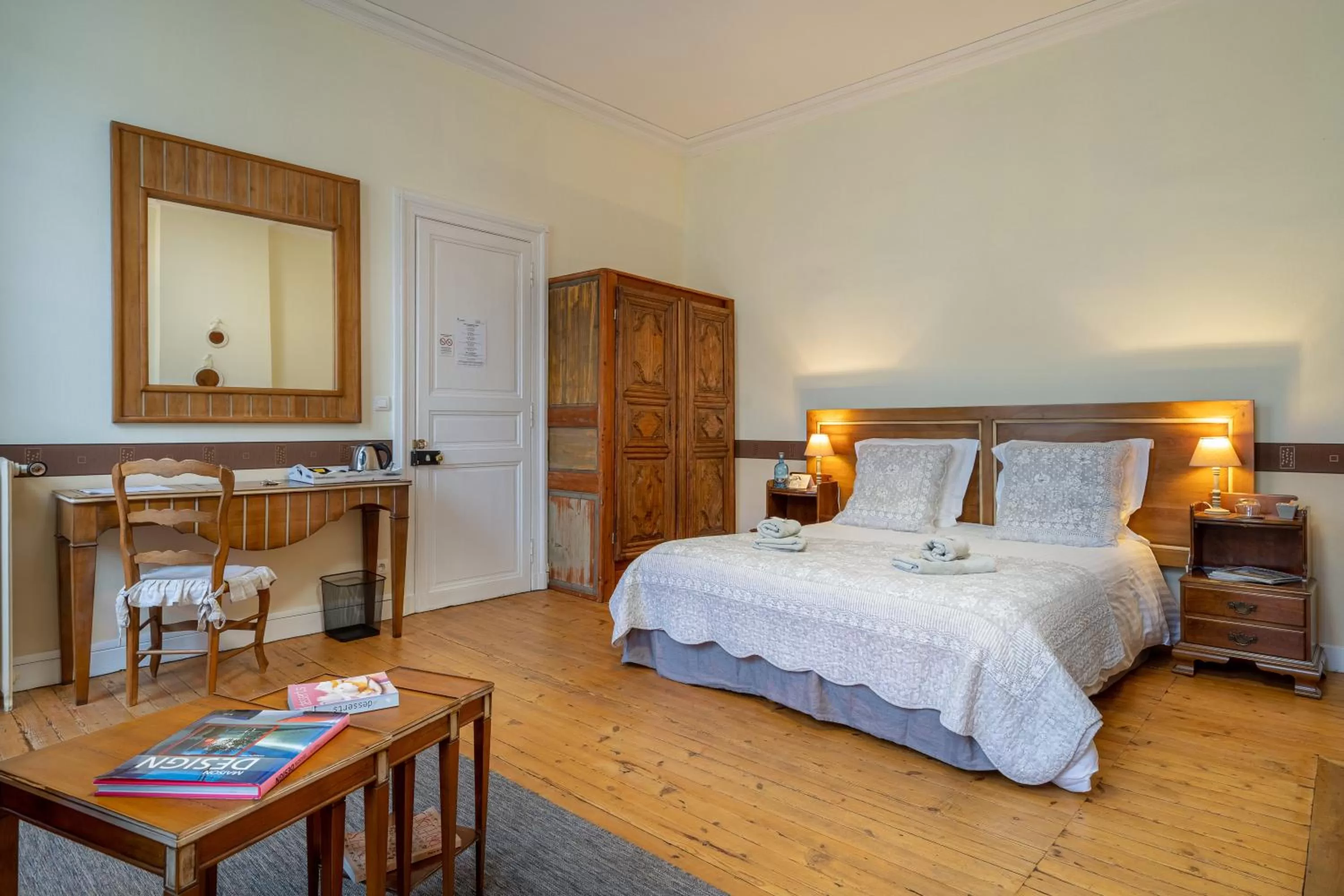 Bed in H de Surgères