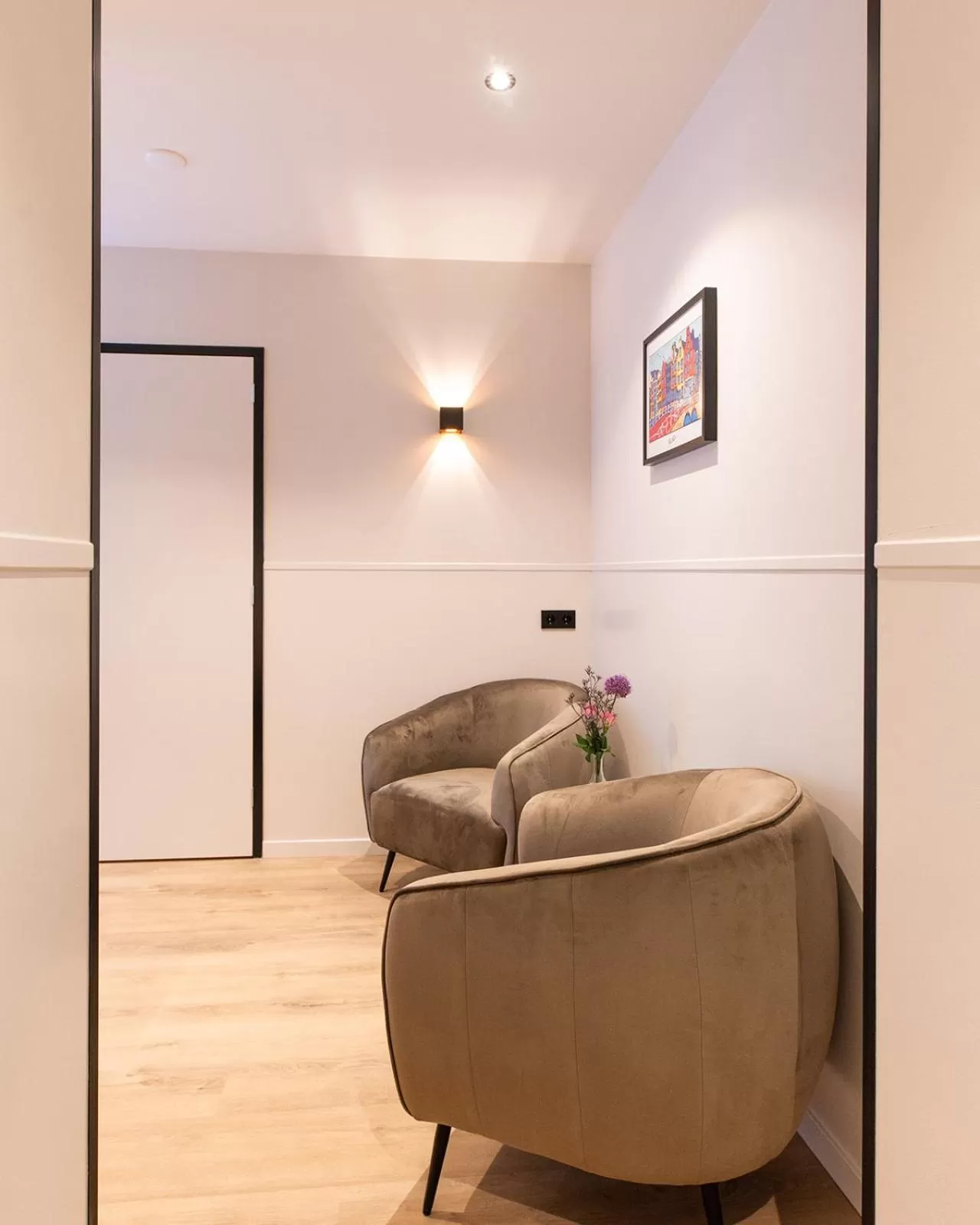 Seating area in Hotel van Gelder