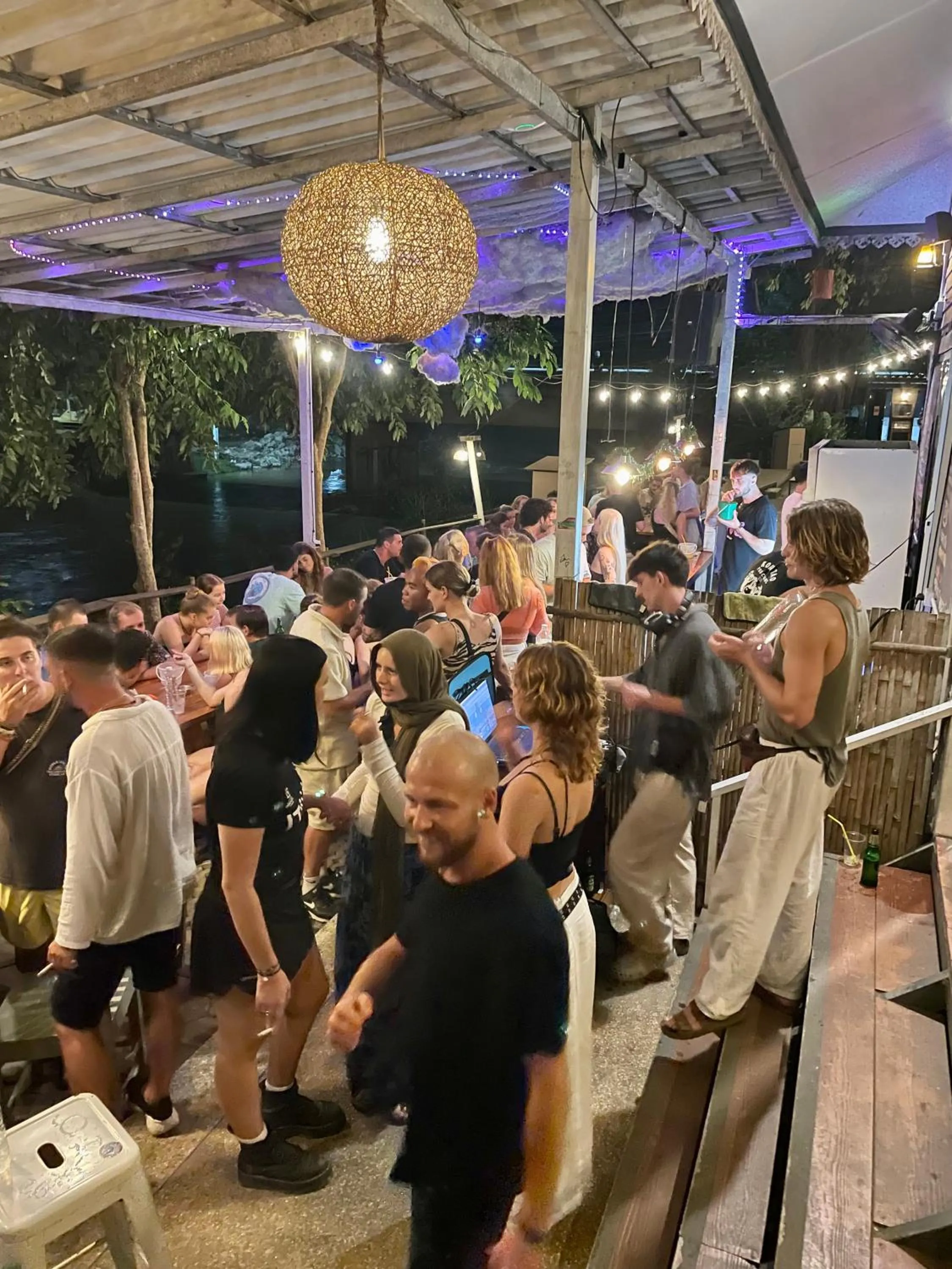 People in Prawdao Resort