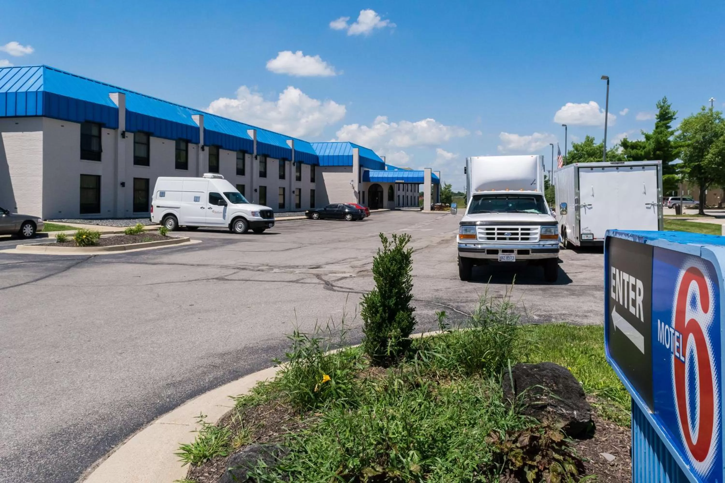 Property building in Motel 6-Richmond, IN