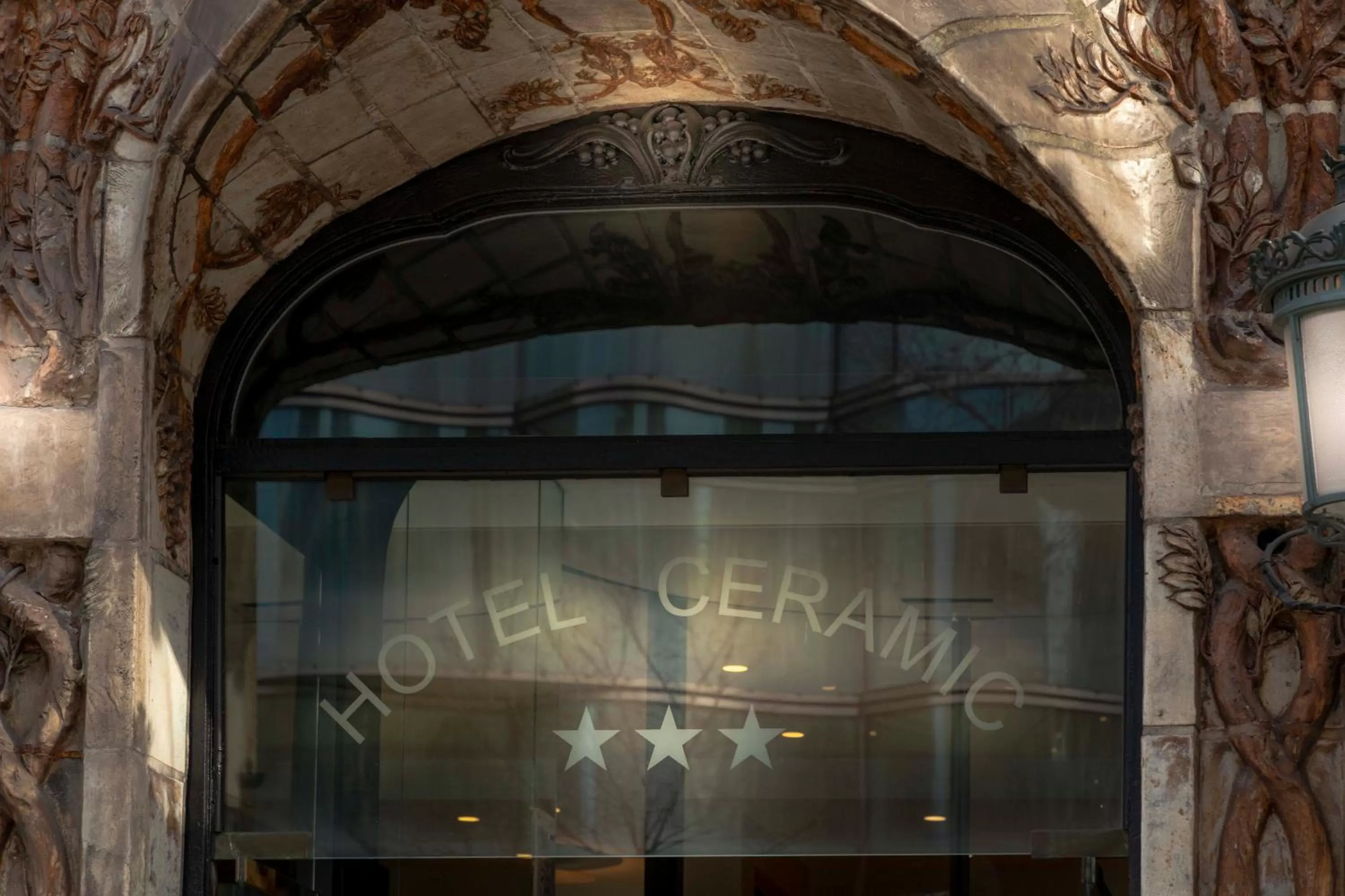 Facade/entrance in Elysées Ceramic