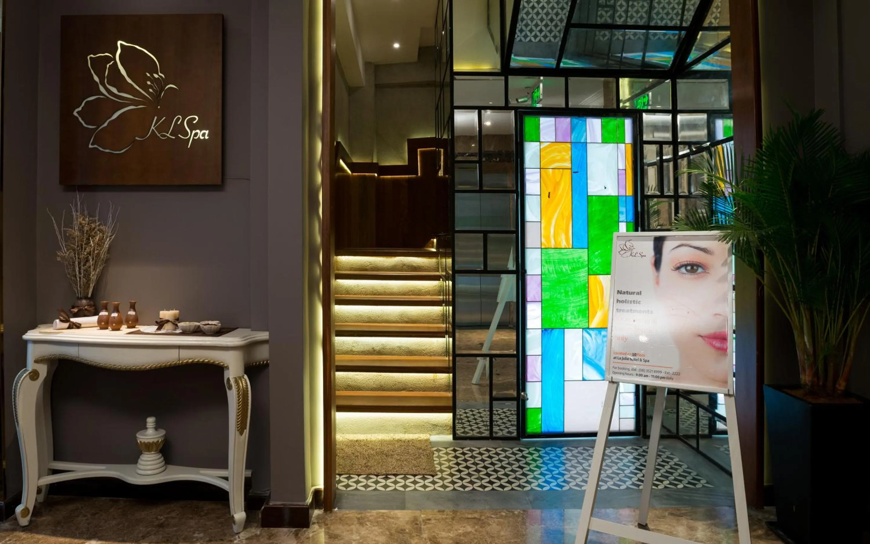 Massage in Silverland Jolie Hotel