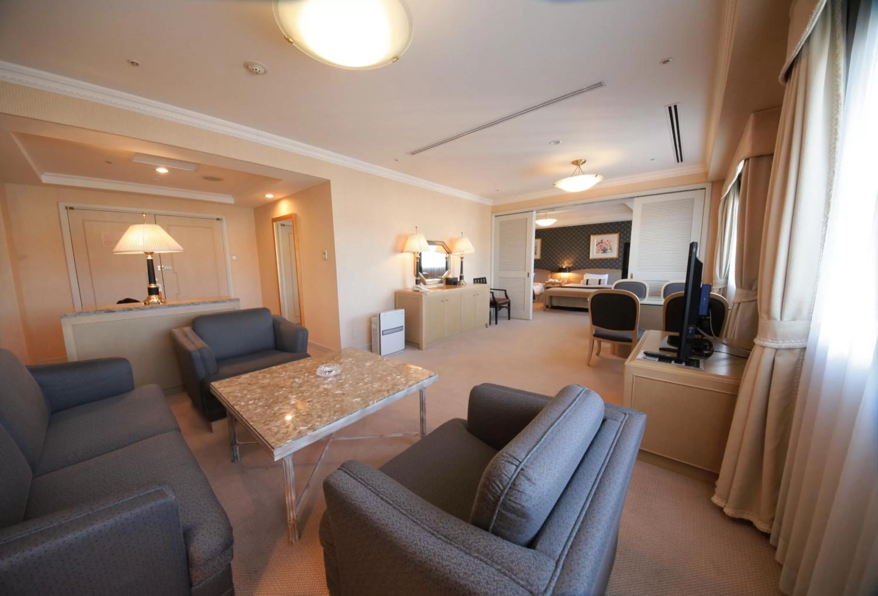 Living room in Numazu River Side Hotel