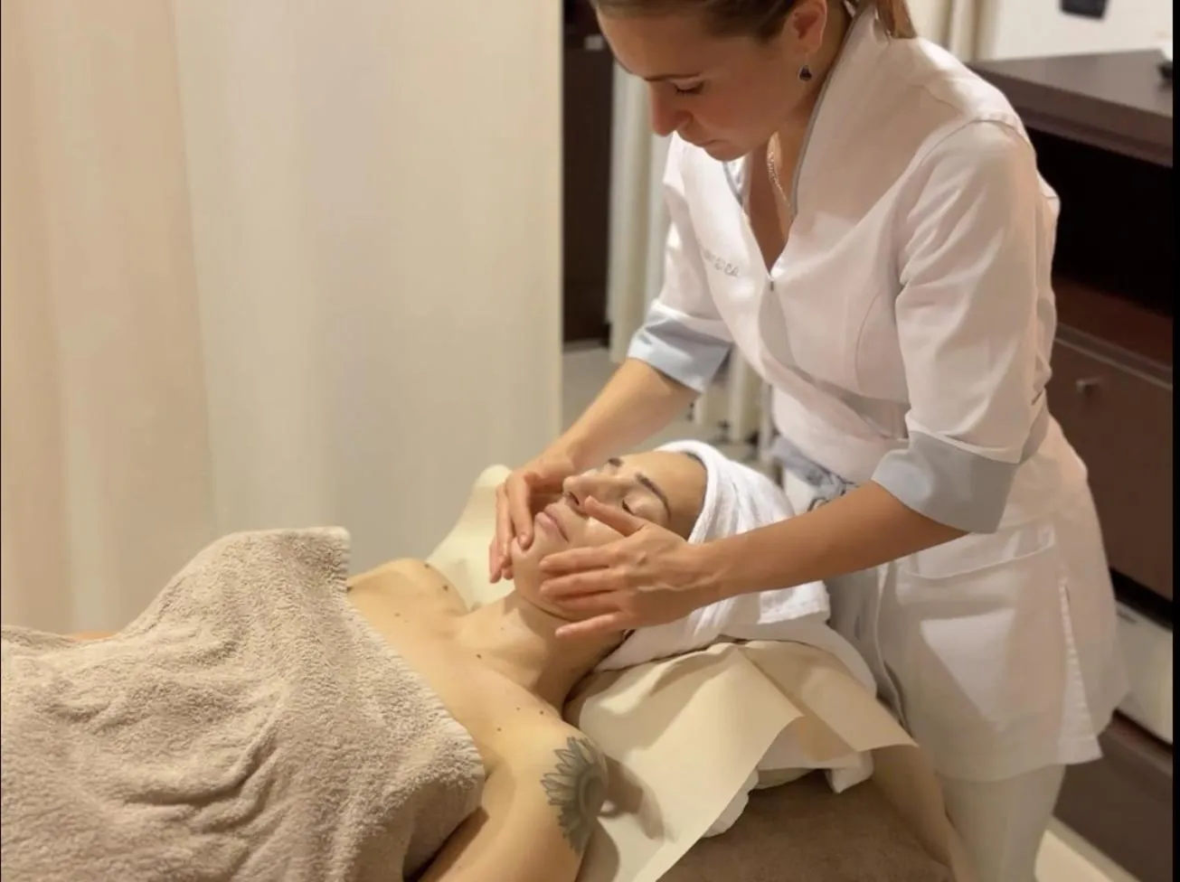 Massage in Hotel Du Lac - Relax Attitude Hotel