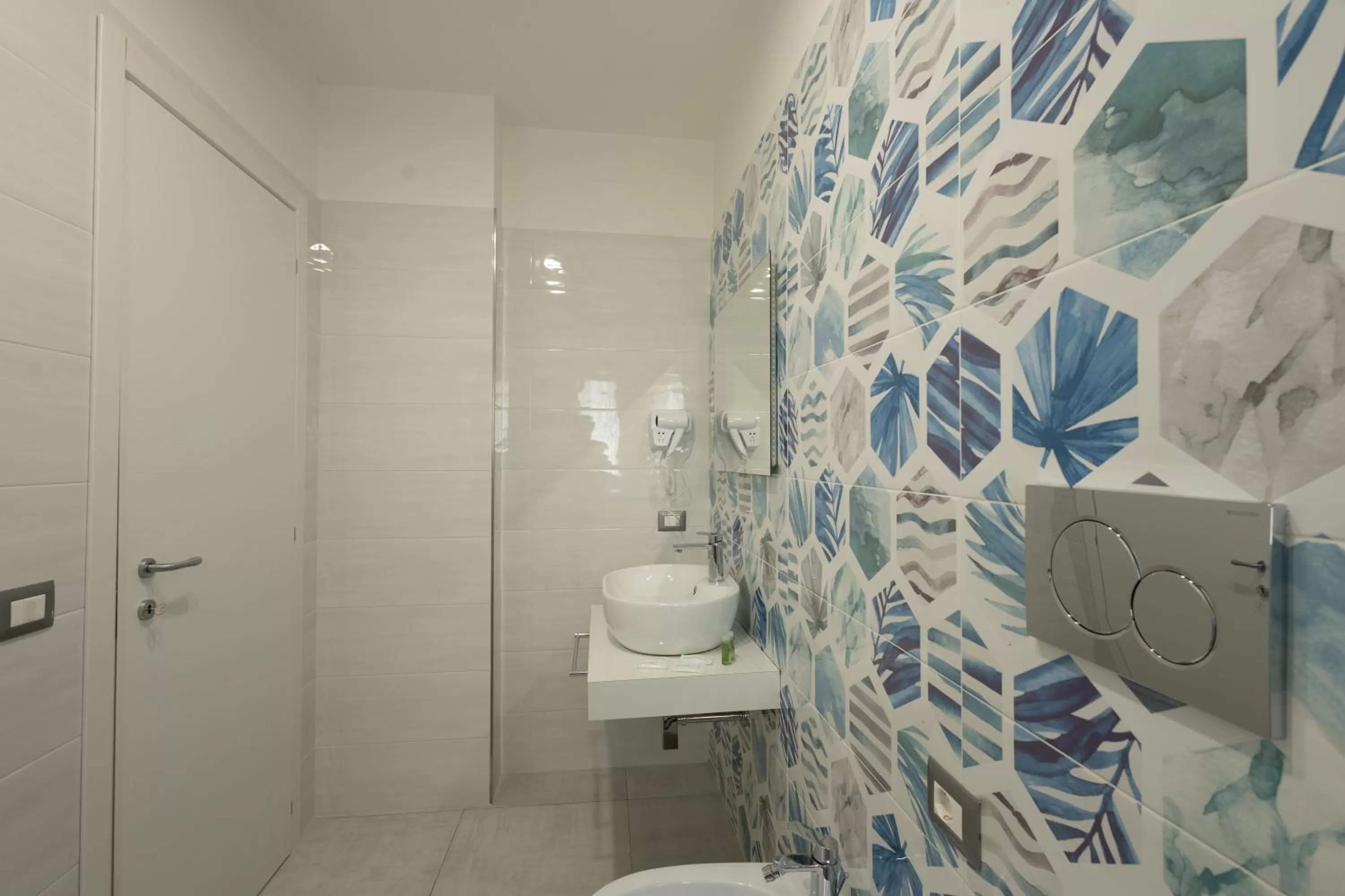 Shower, Bathroom in Rosy's House