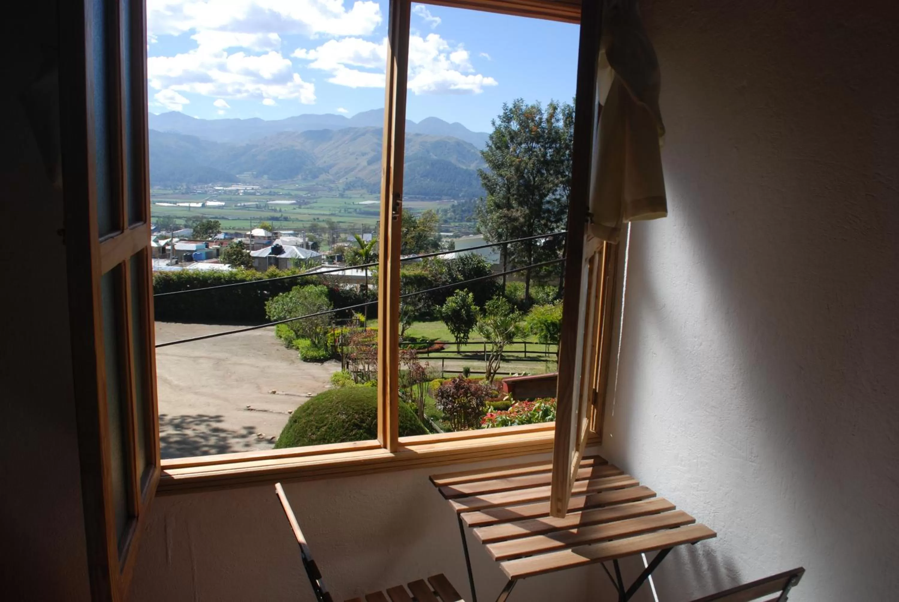 Photo of the whole room in Hotel Rancho Constanza & Cabañas de la Montaña
