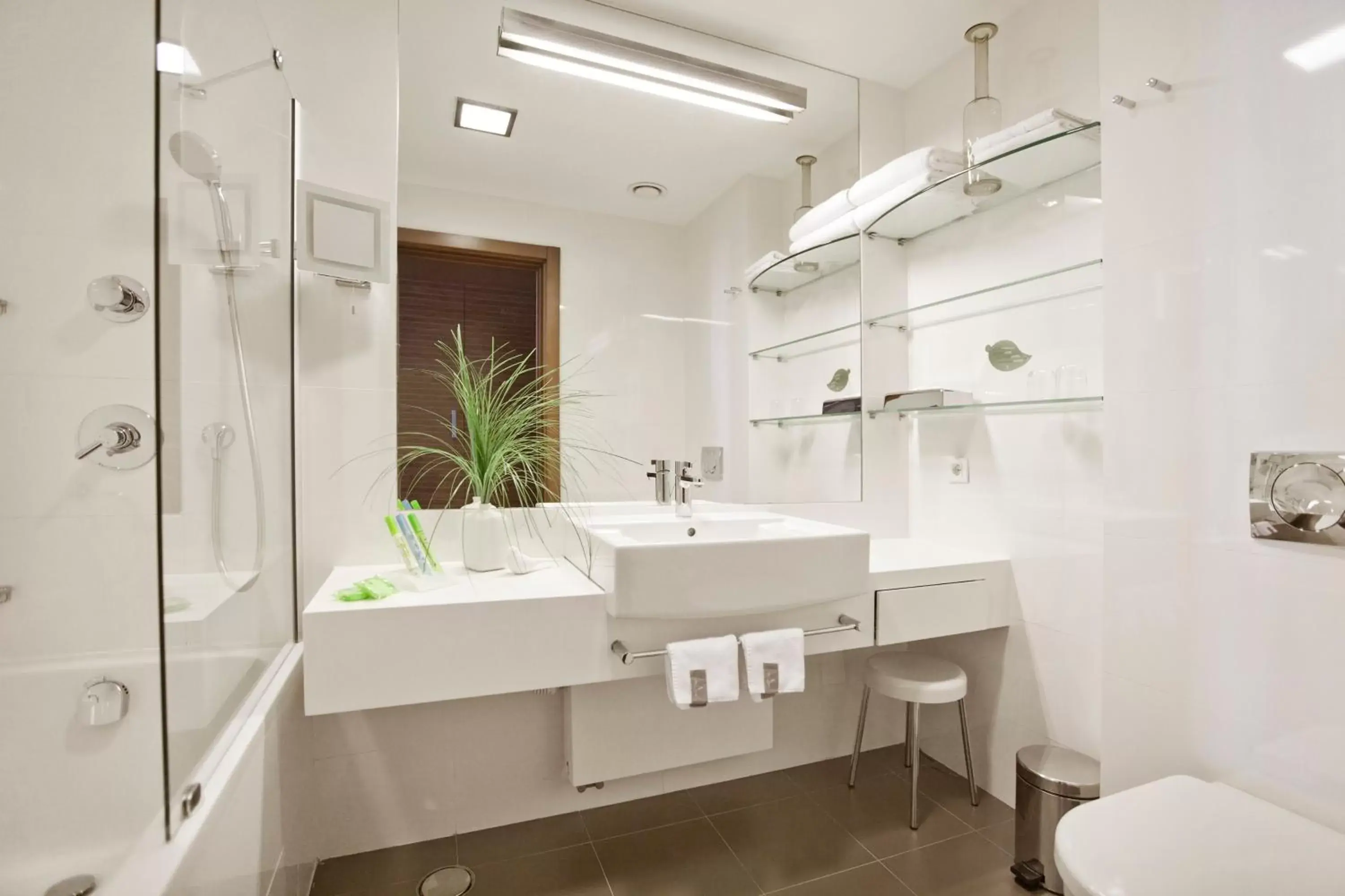 Executive Suite in Hotel Croatia Executive Suite in Hotel Croatia