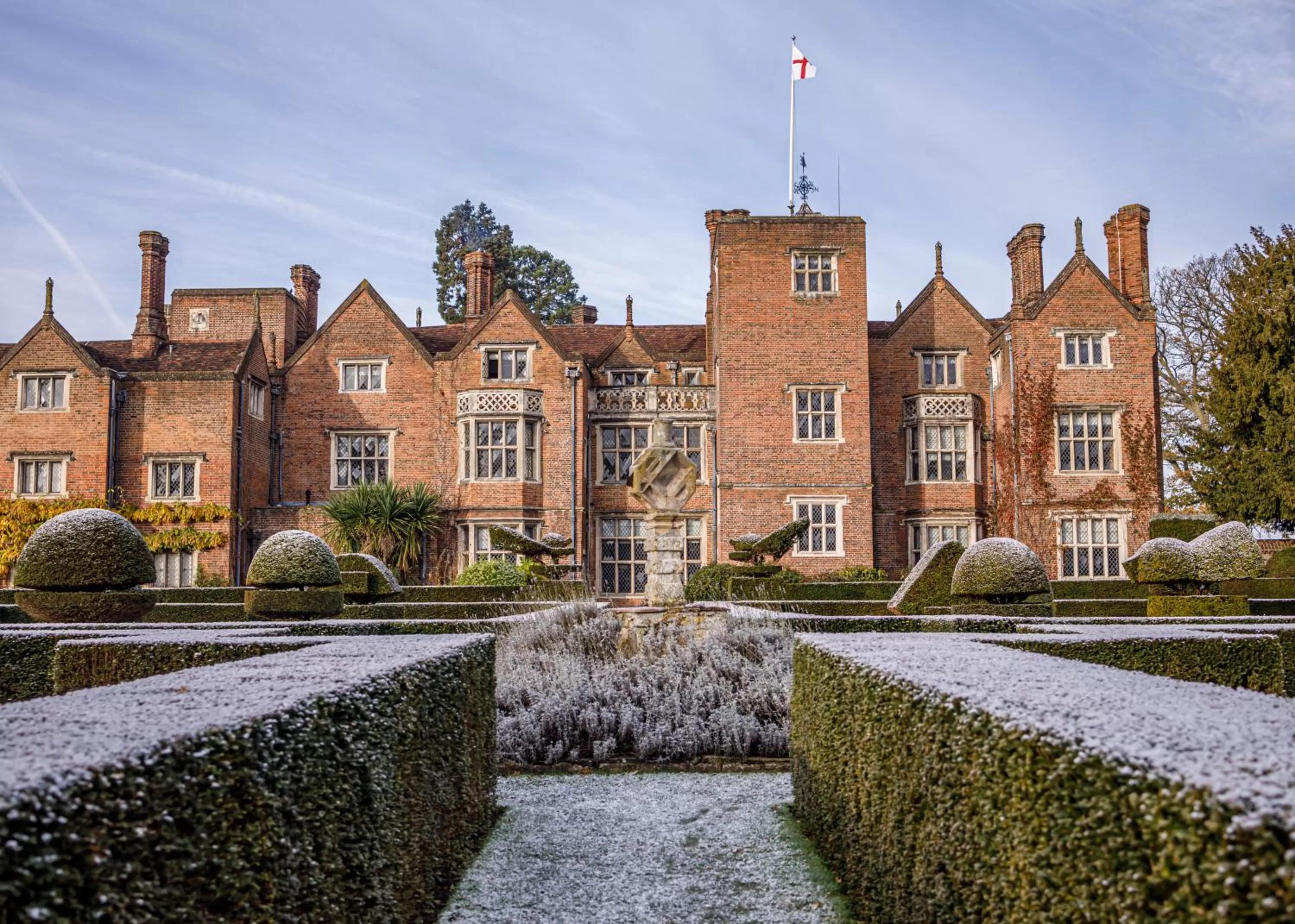 Facade/entrance in Great Fosters - Near Windsor