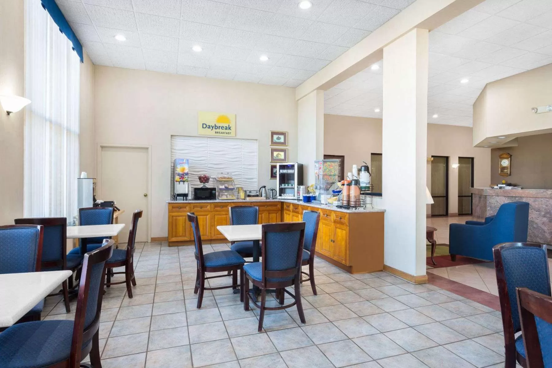 Continental breakfast in Days Inn by Wyndham Mocksville