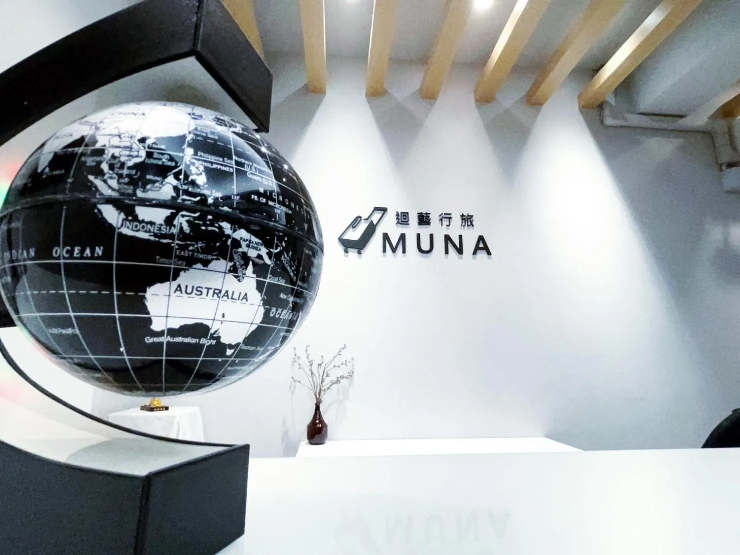 Logo/Certificate/Sign, Bed in MUNA Hostel