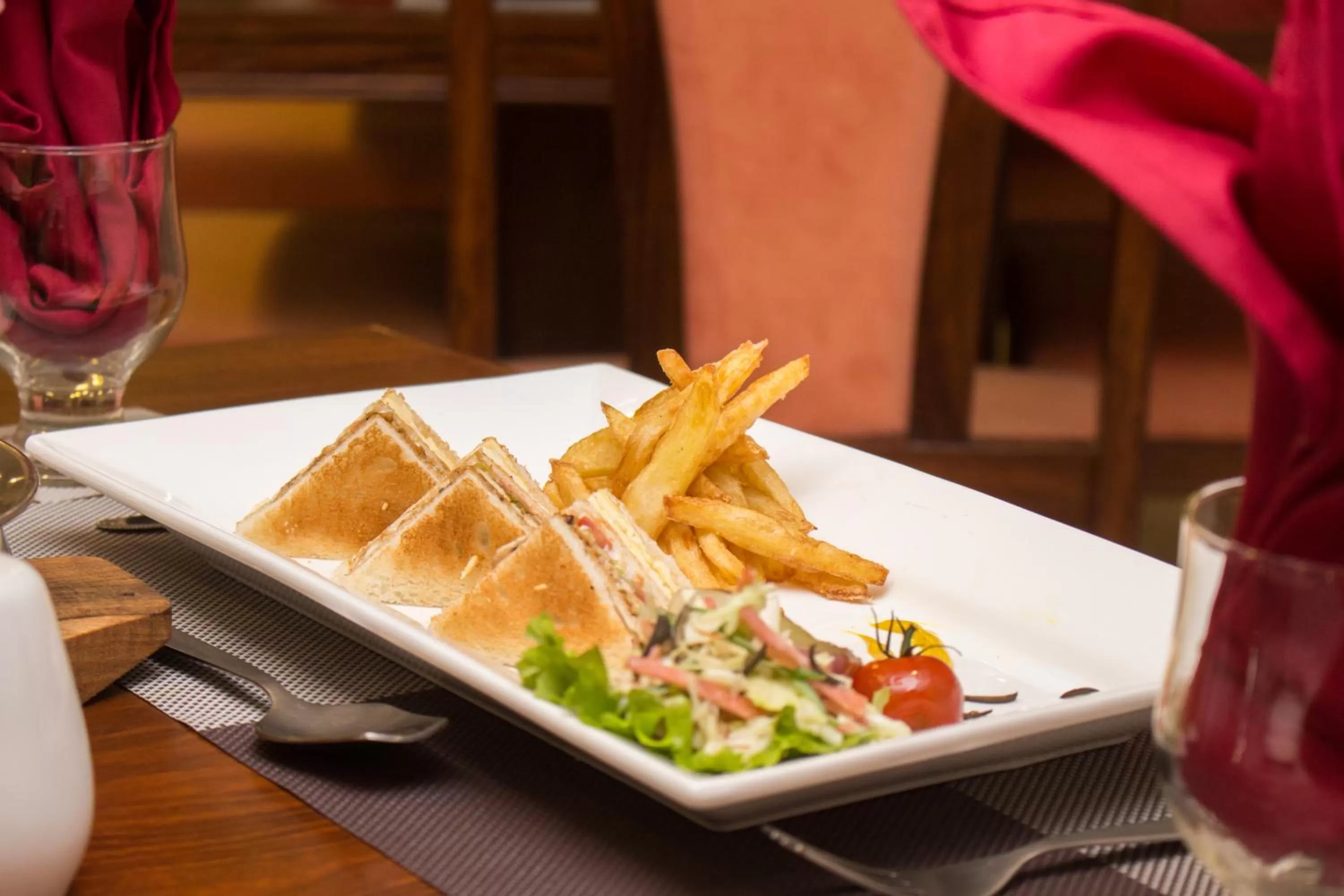 Food and drinks in S Chalet Islamabad