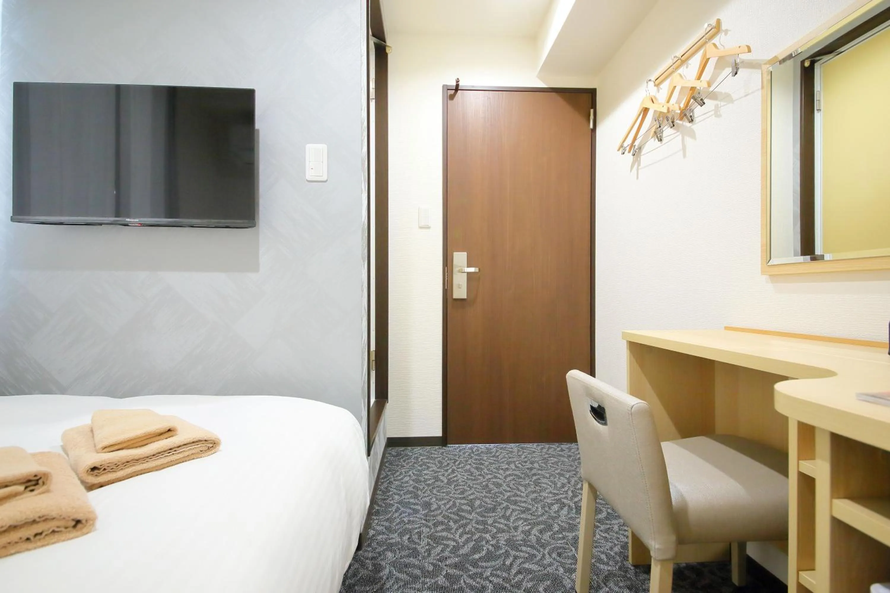 Bed in Hotel Shin-Imamiya