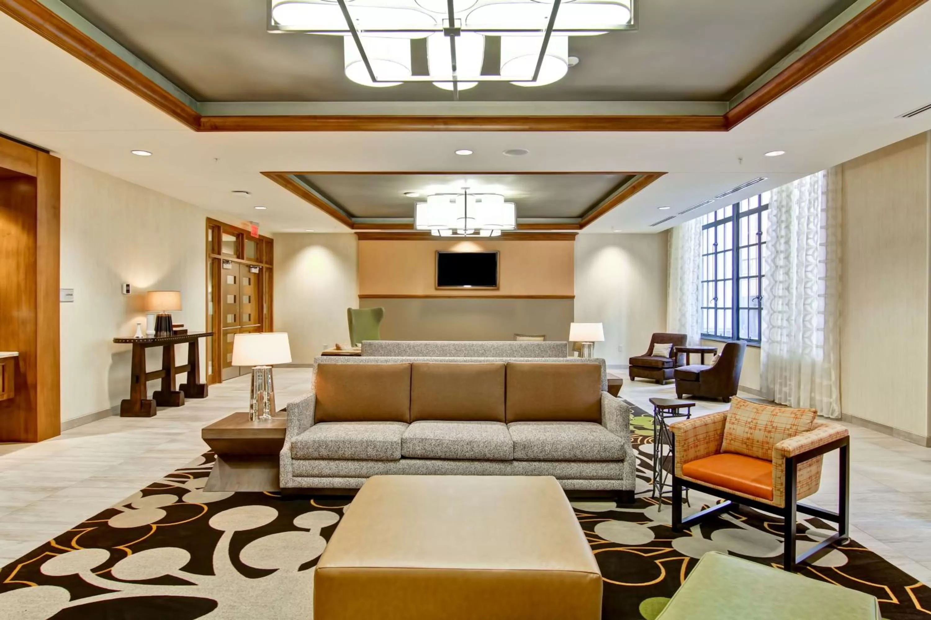 Lobby or reception in Homewood Suites by Hilton Cincinnati-Downtown