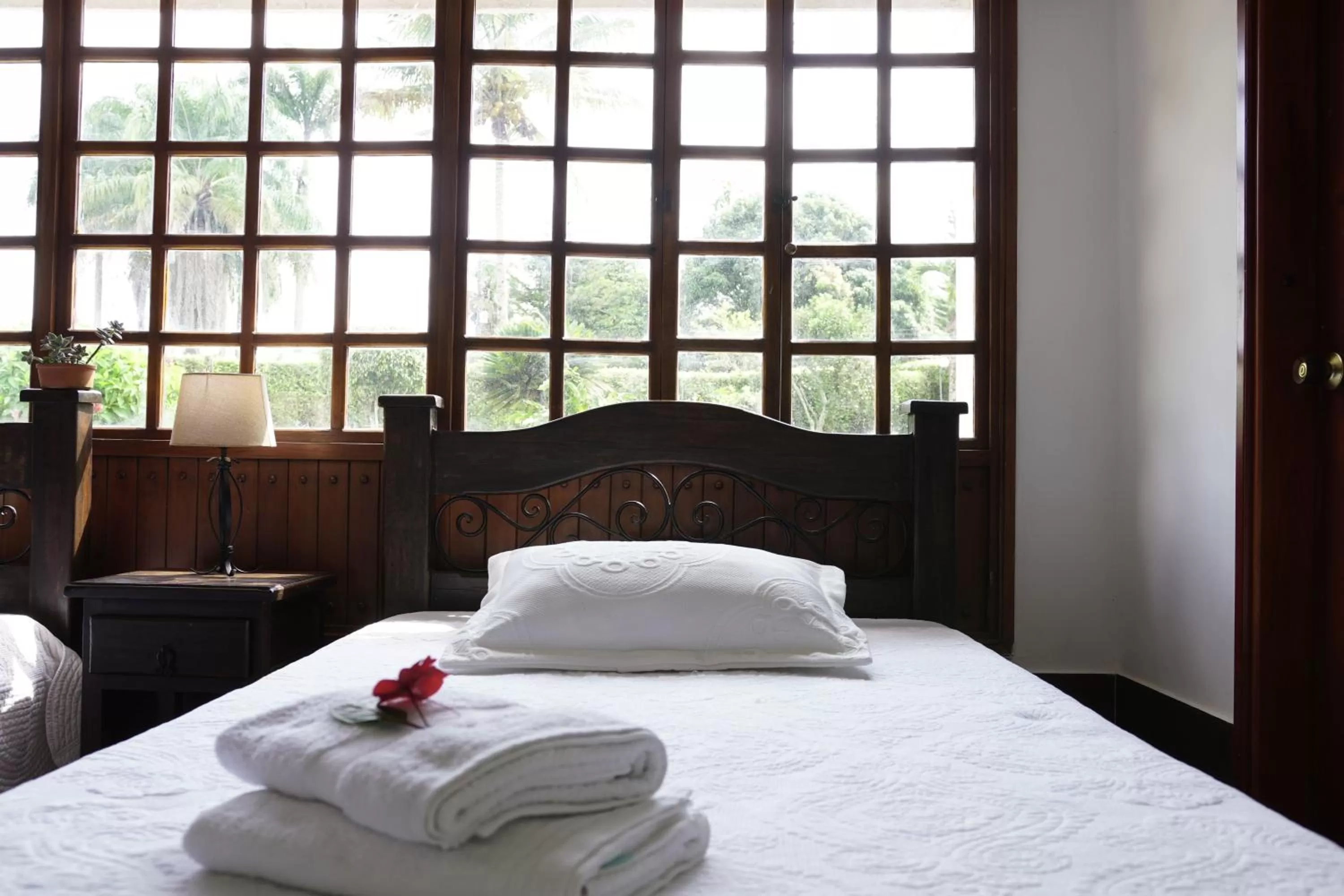 Bed in Hotel Chalet El Castillo by Majuva