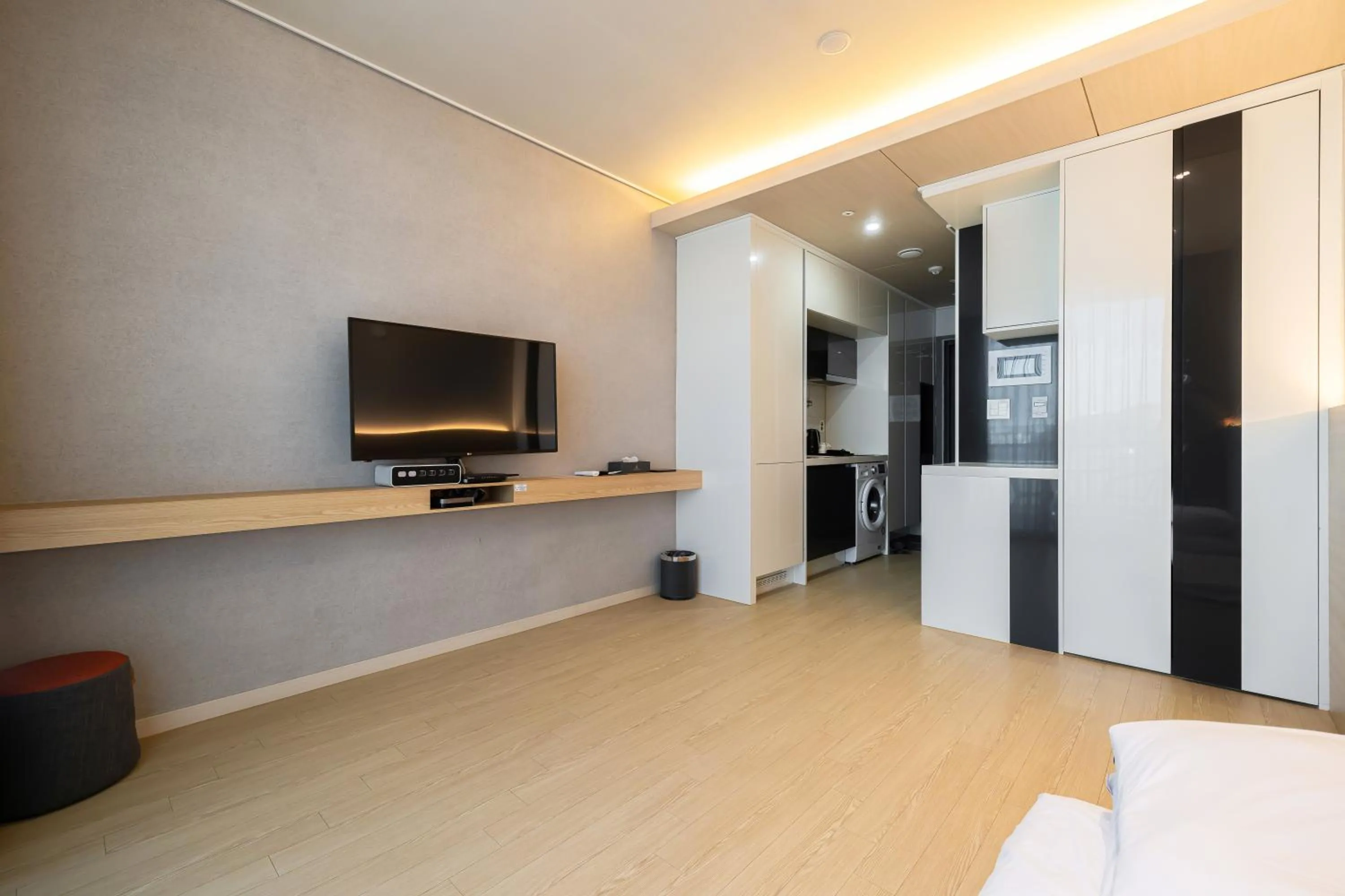 Ocean Soleview Hotel